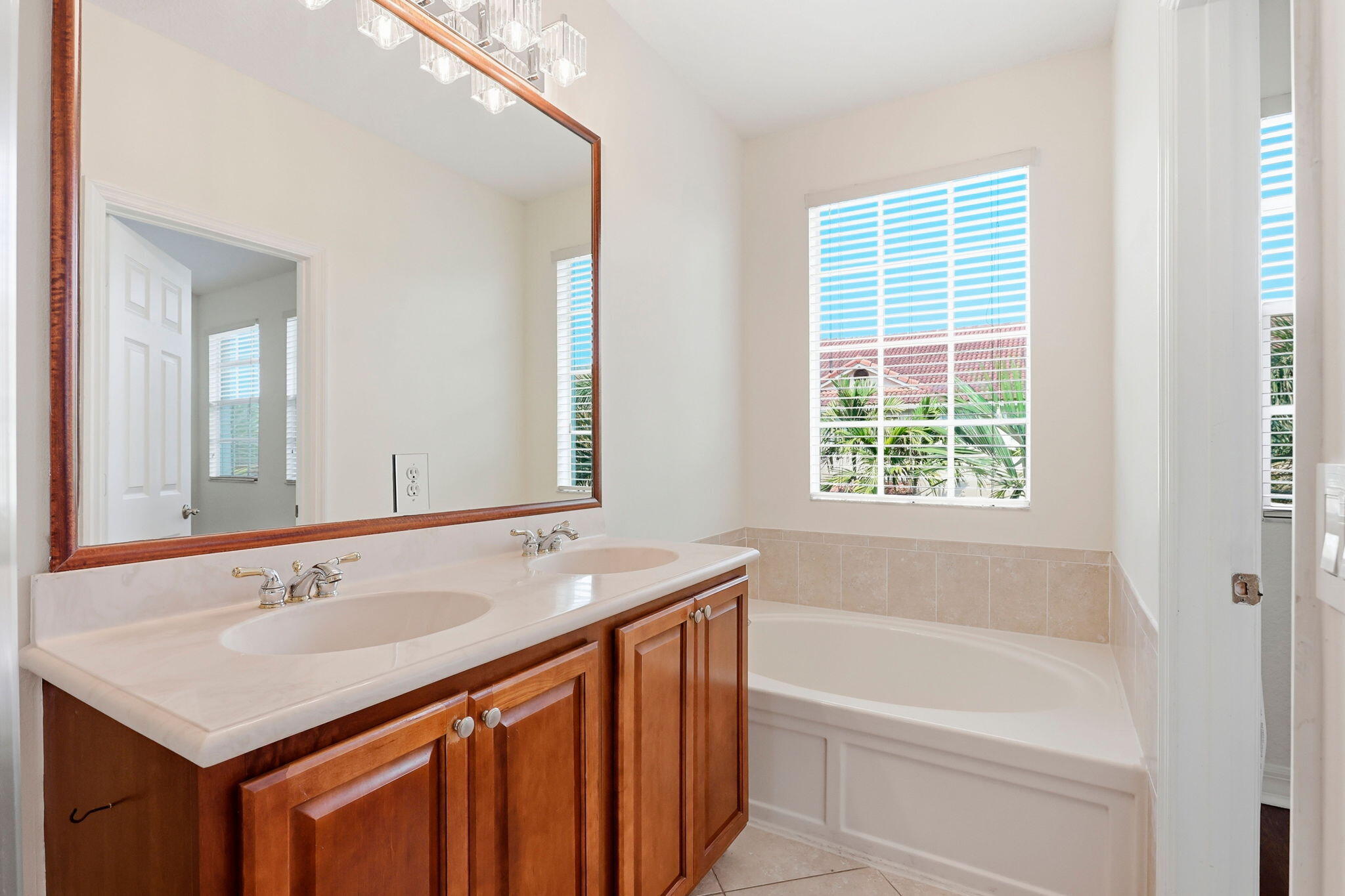 116 Ocean Cay Way Property Photo 25