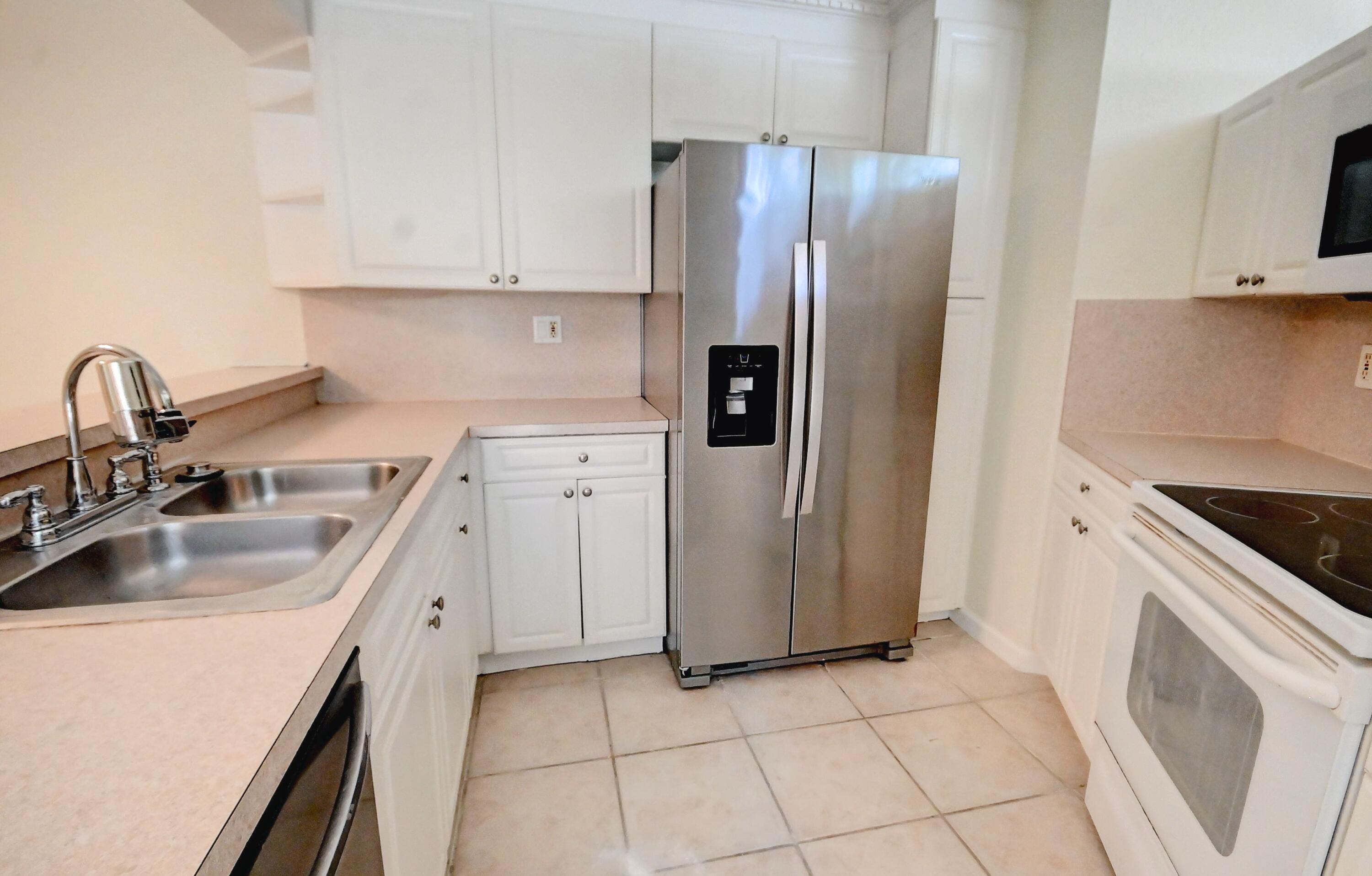 8225 Severn Drive D Property Photo 4