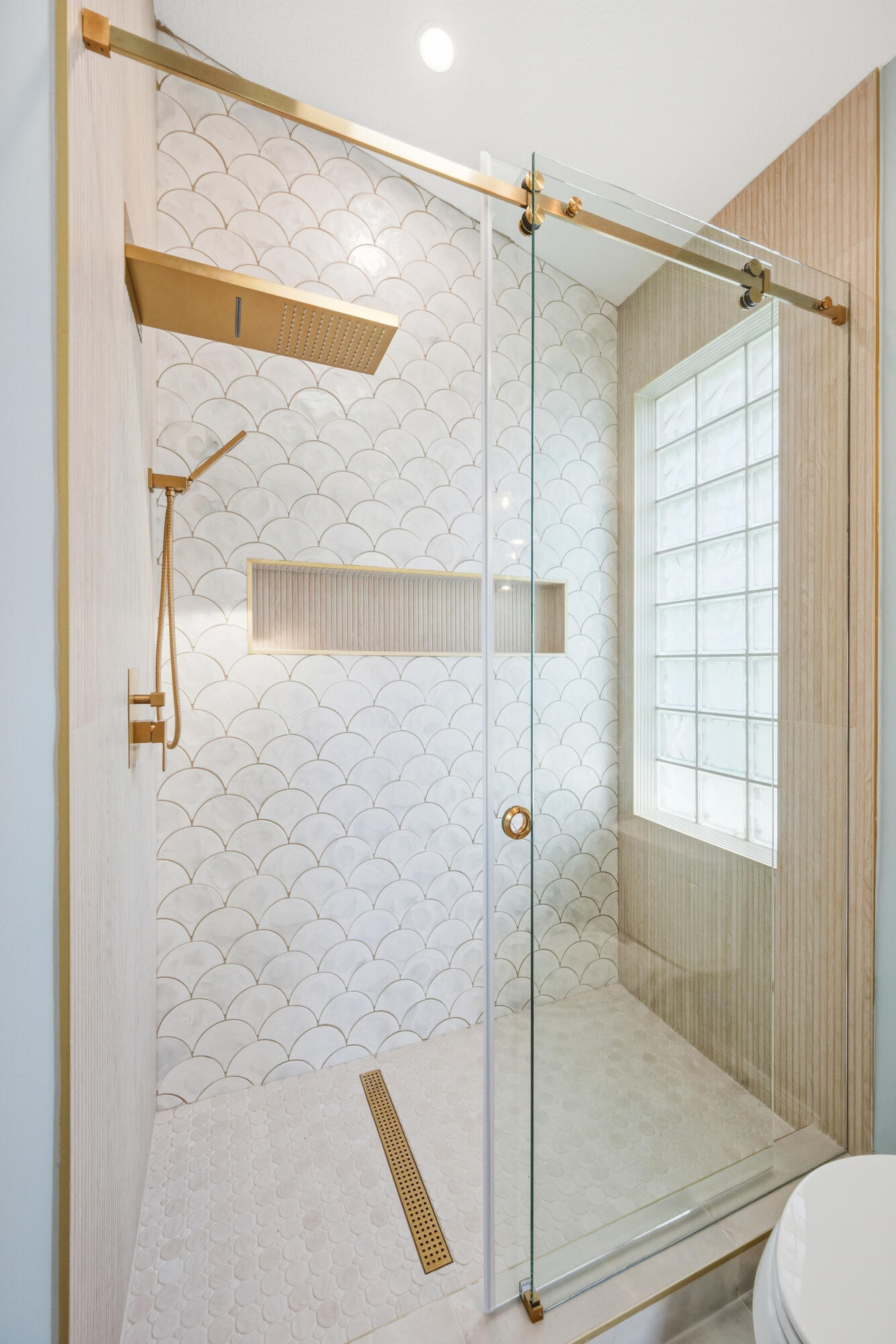 17104 Crossgate Drive Property Photo 33