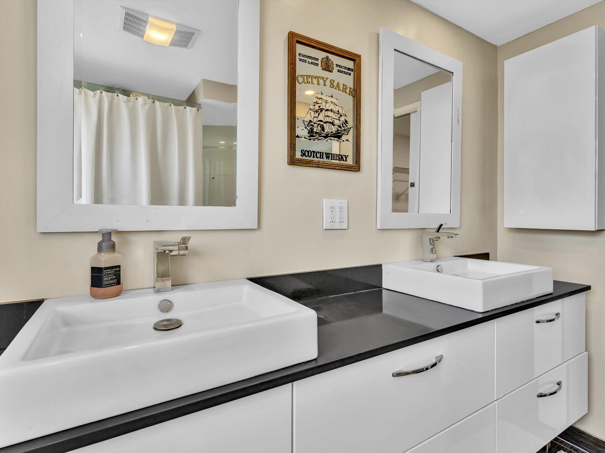 605 Oaks Drive 810 Property Photo 11