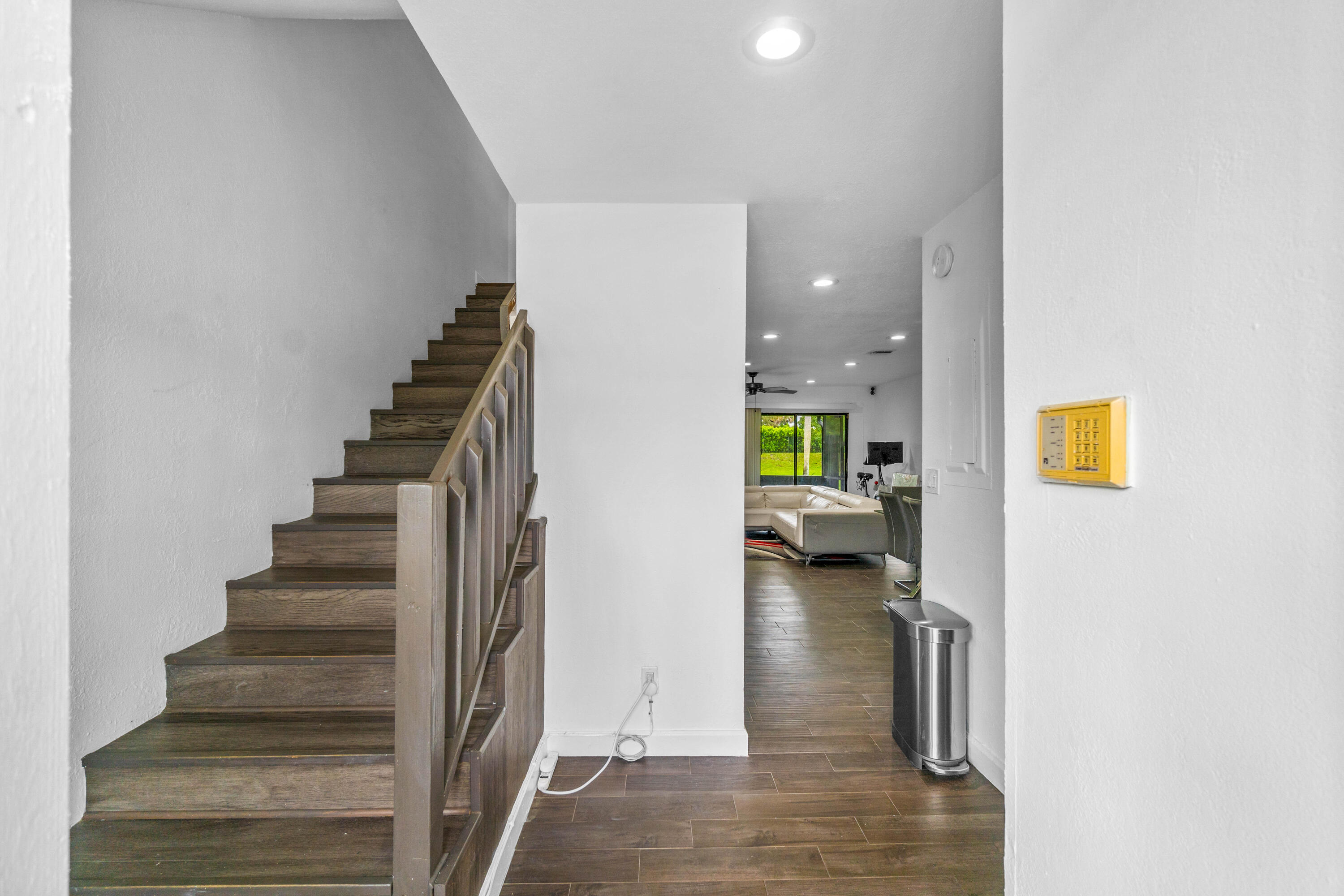 3703 Inlet Circle Property Photo 6