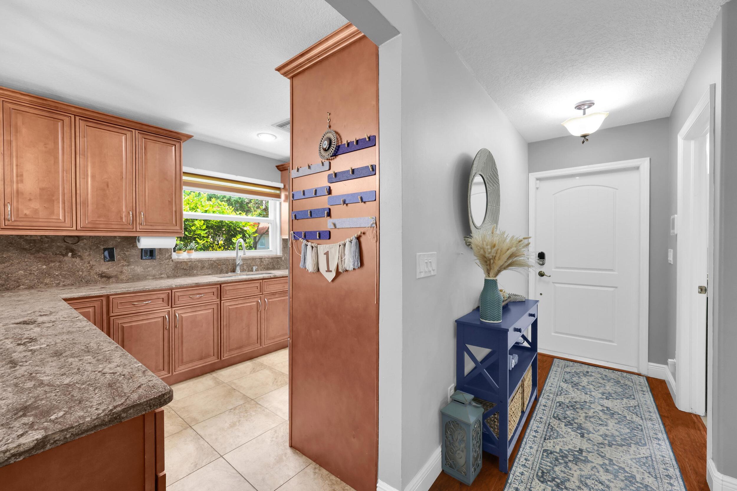 2195 Sw Shoal Creek Trace Property Photo 5