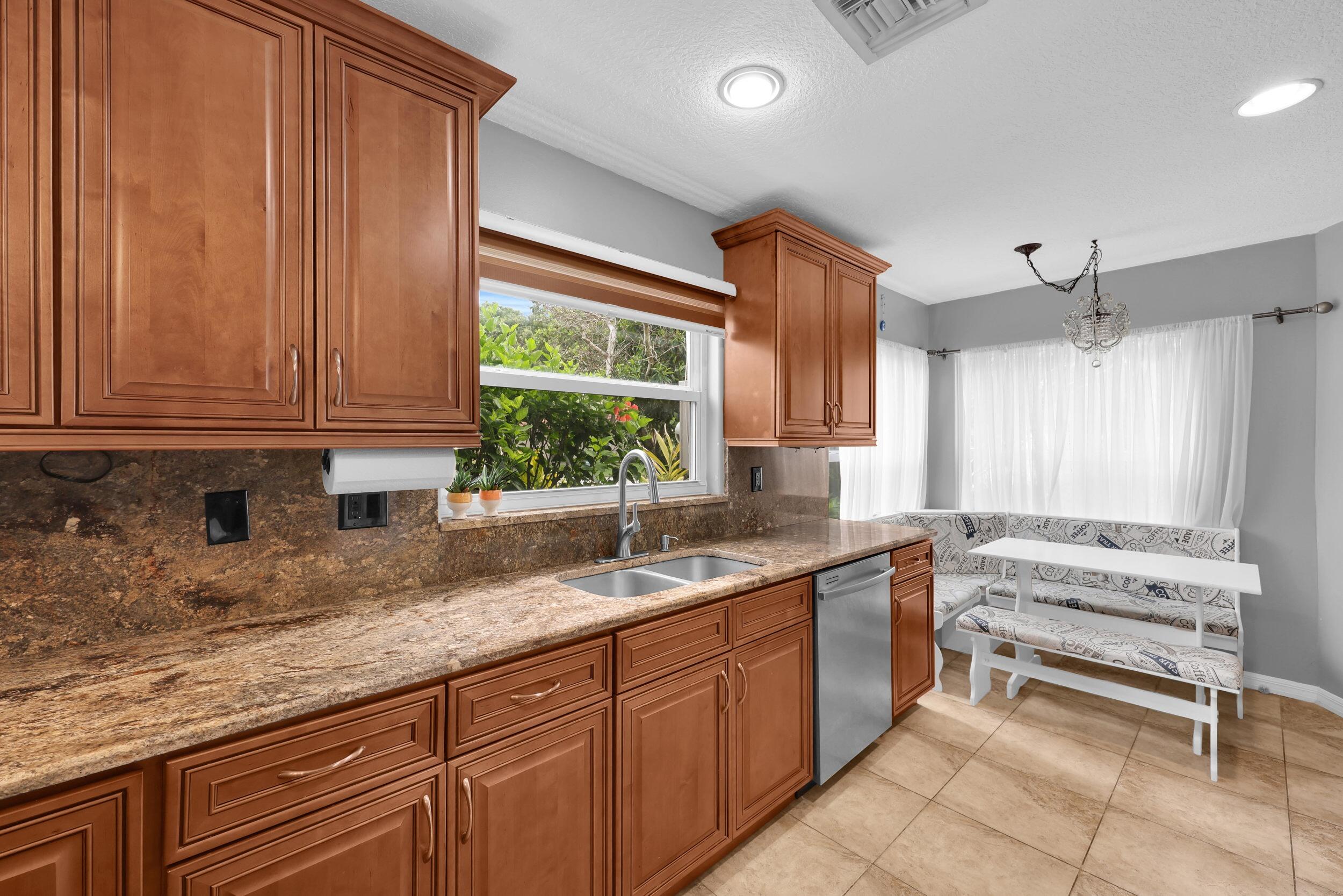 2195 Sw Shoal Creek Trace Property Photo 8