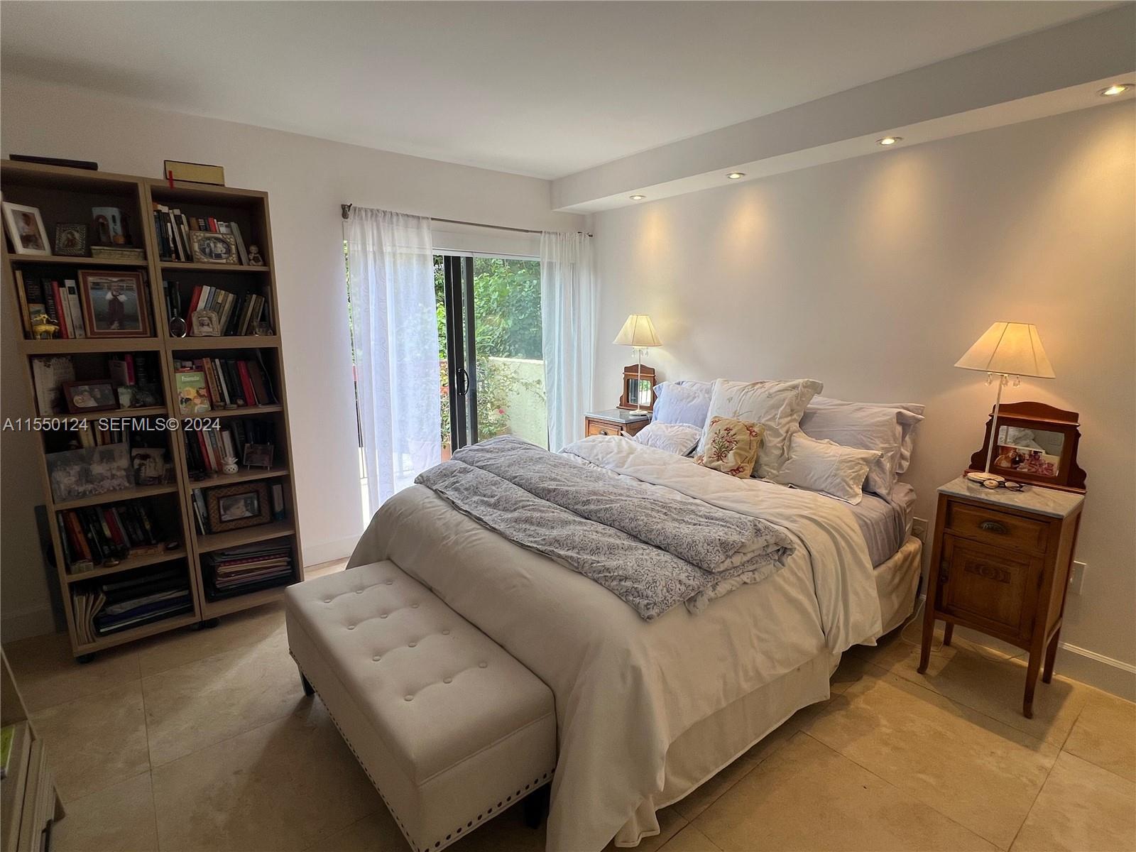 2430 Brickell Avenue Property Photo 12