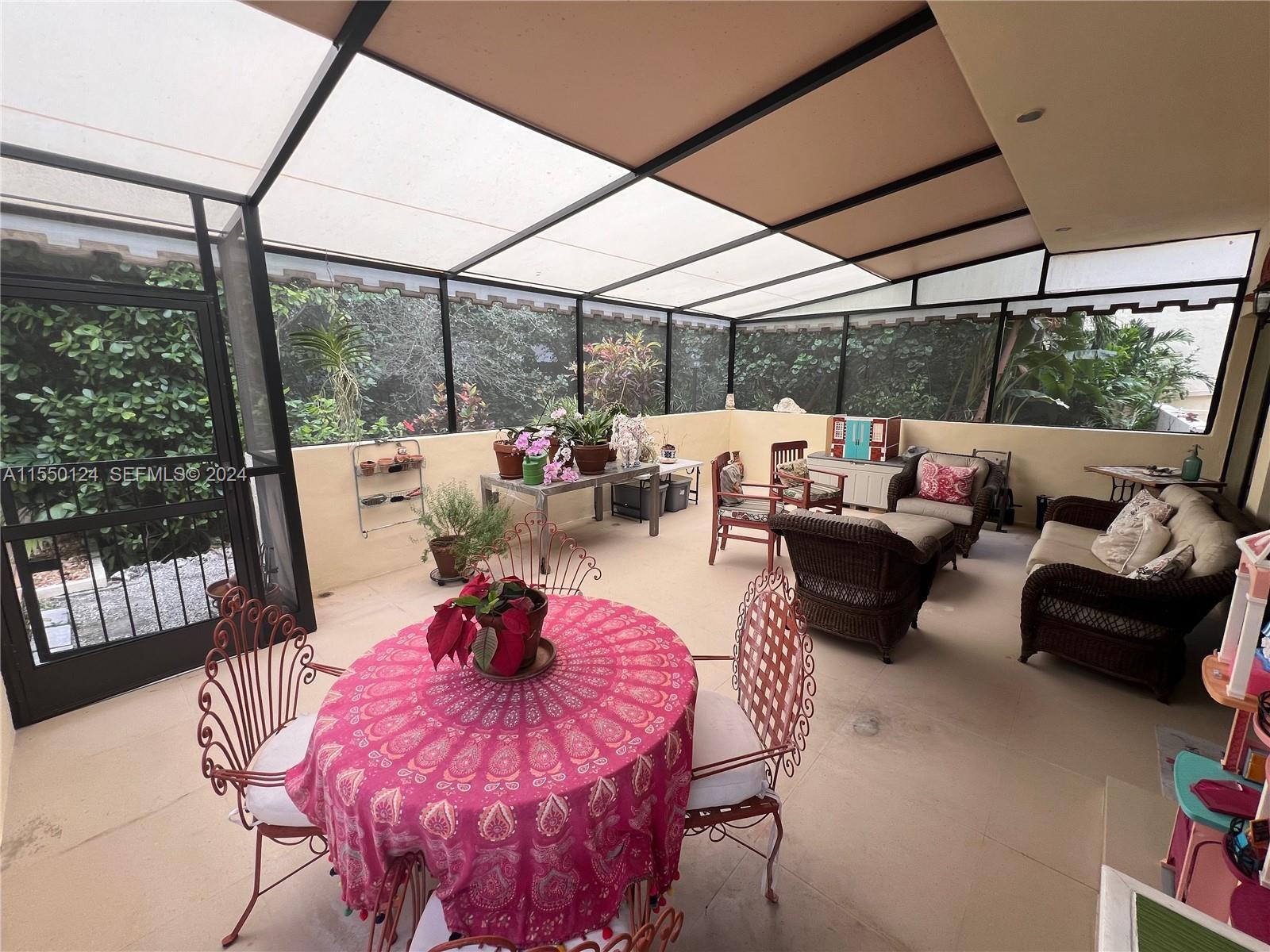 2430 Brickell Avenue Property Photo 19