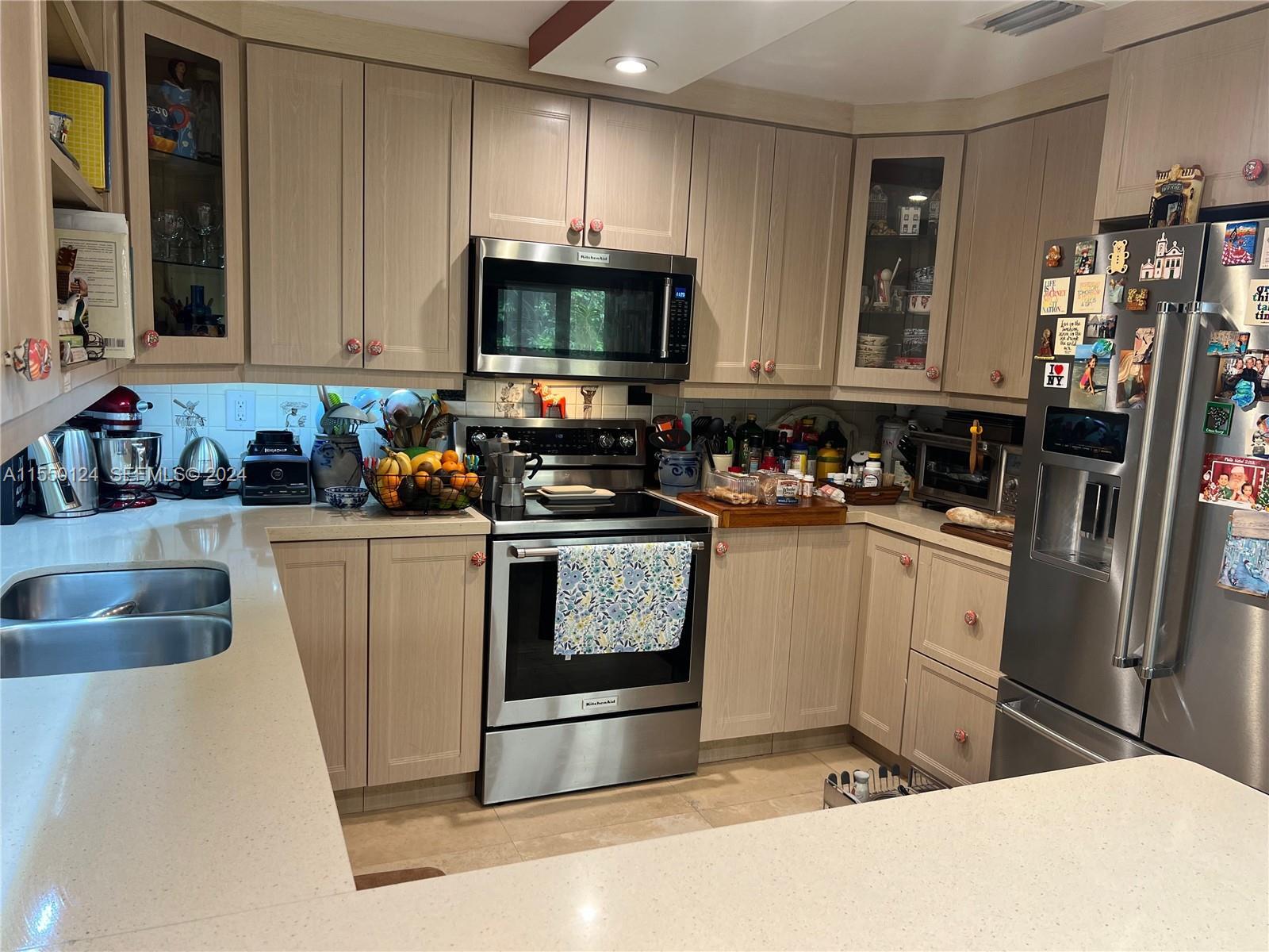2430 Brickell Avenue Property Photo 22