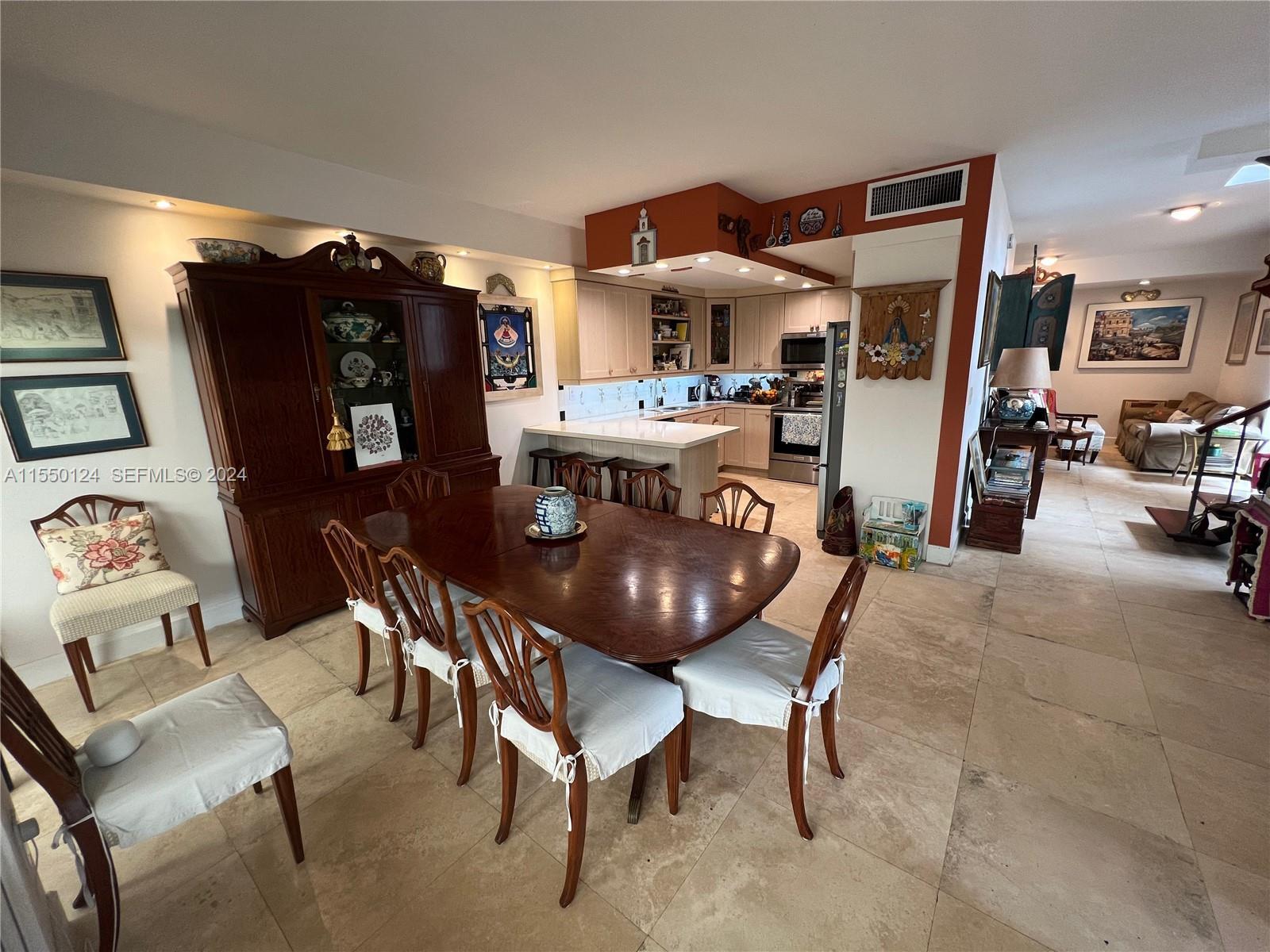2430 Brickell Avenue Property Photo 24