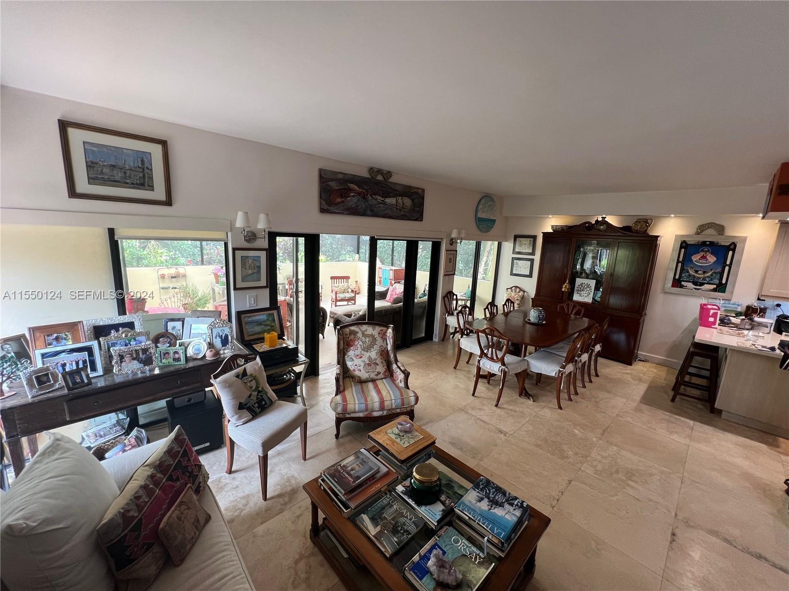2430 Brickell Avenue Property Photo 25