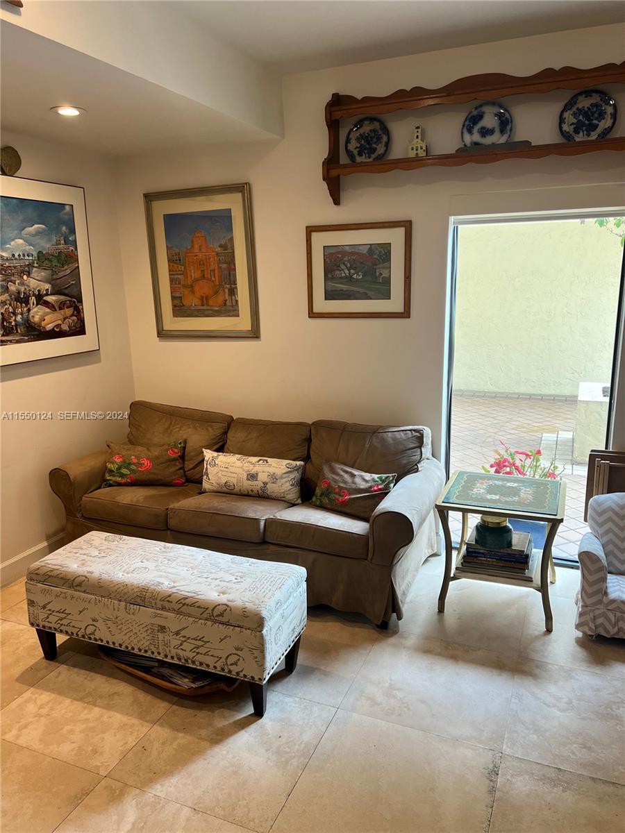2430 Brickell Avenue Property Photo 33