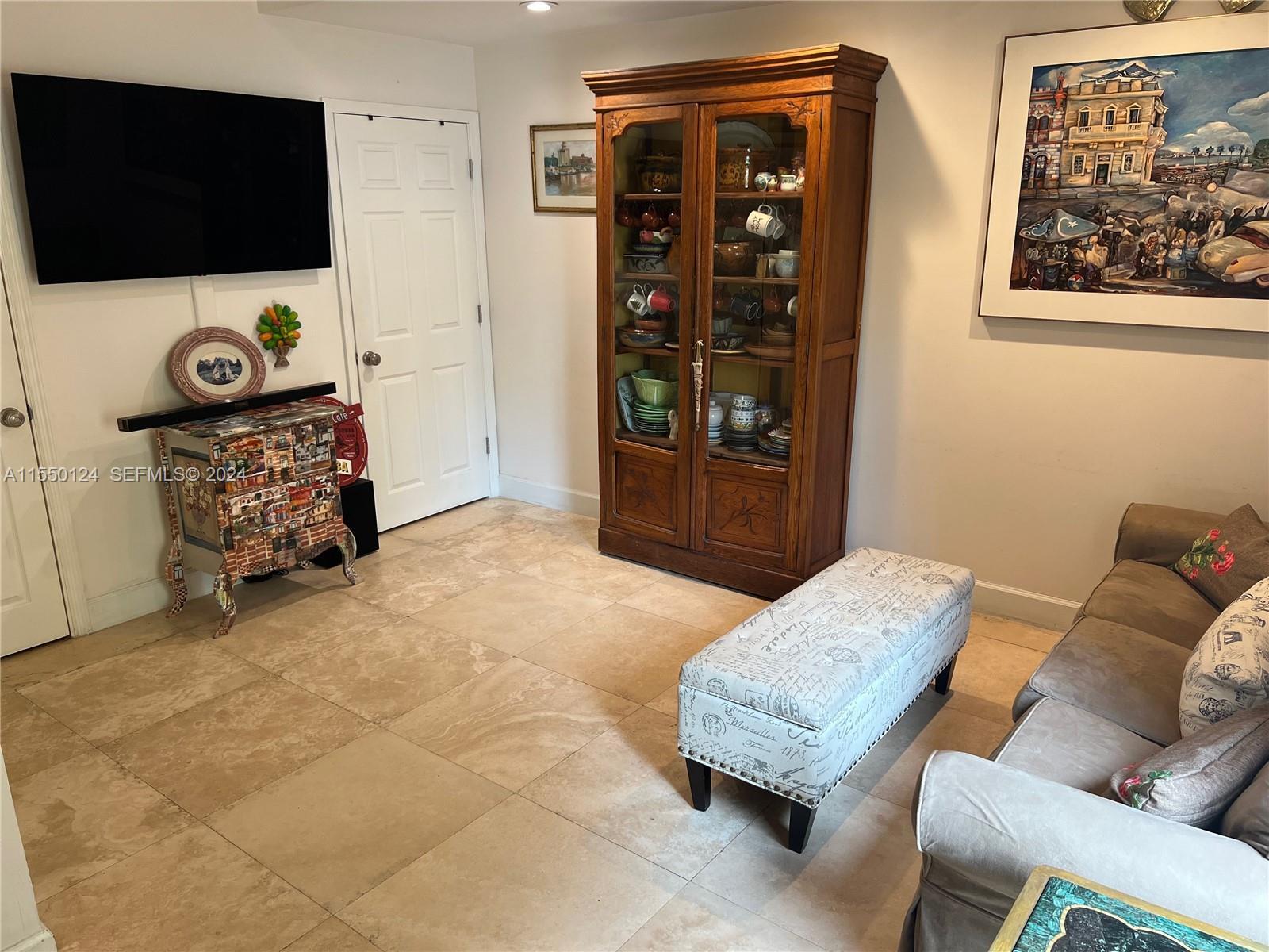 2430 Brickell Avenue Property Photo 35