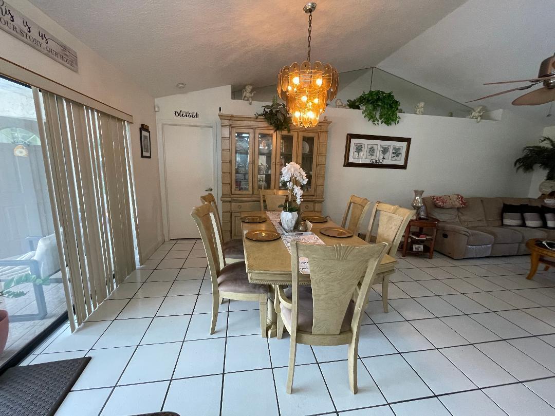 6409 Nw Friendly Circle Property Photo 14