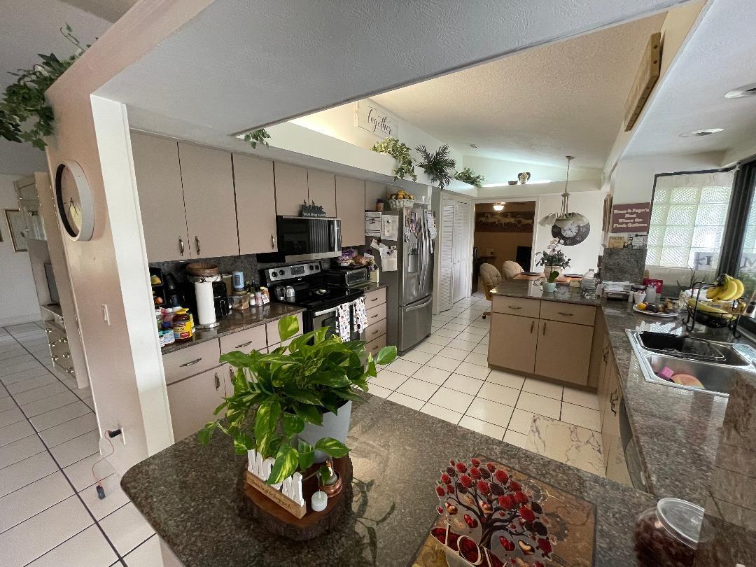 6409 Nw Friendly Circle Property Photo 16