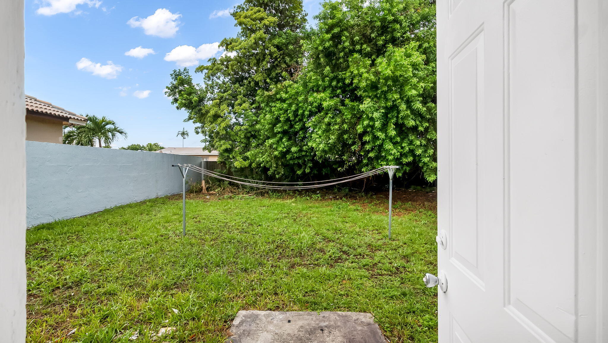 5015 Sw 25th Street Property Photo 4