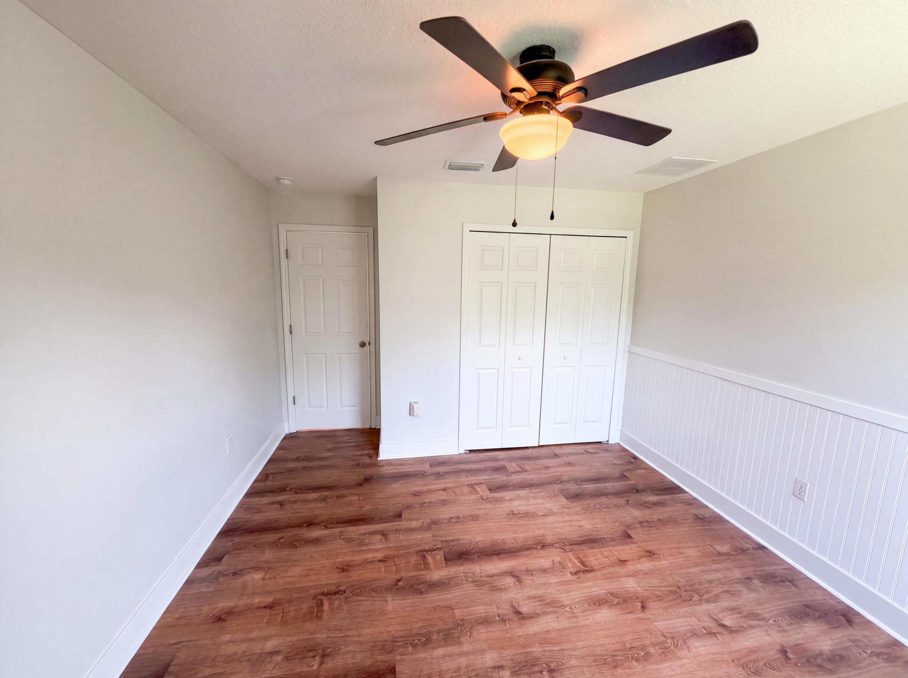5845 Wyndham Manor Property Photo 20