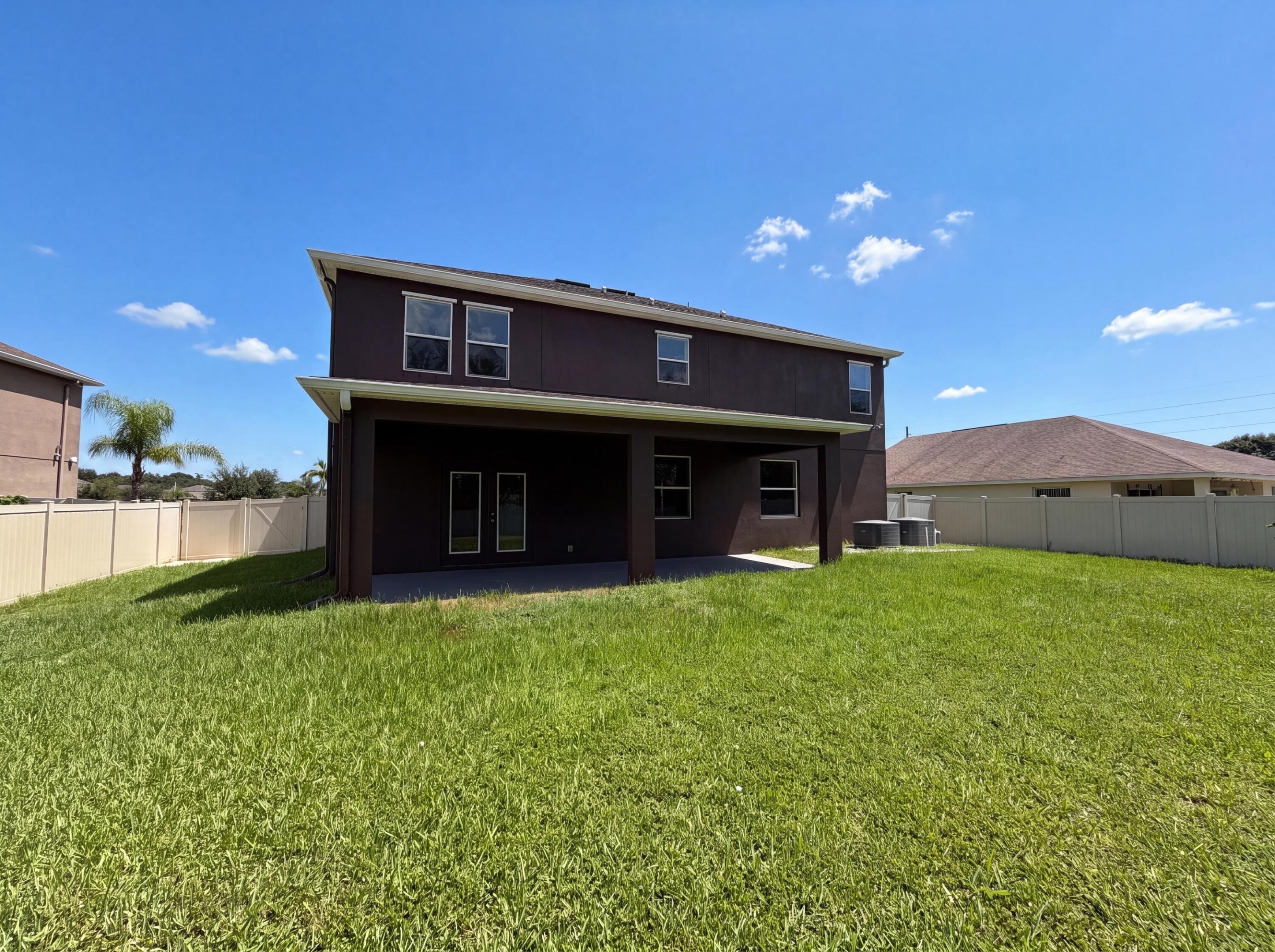5845 Wyndham Manor Property Photo 33