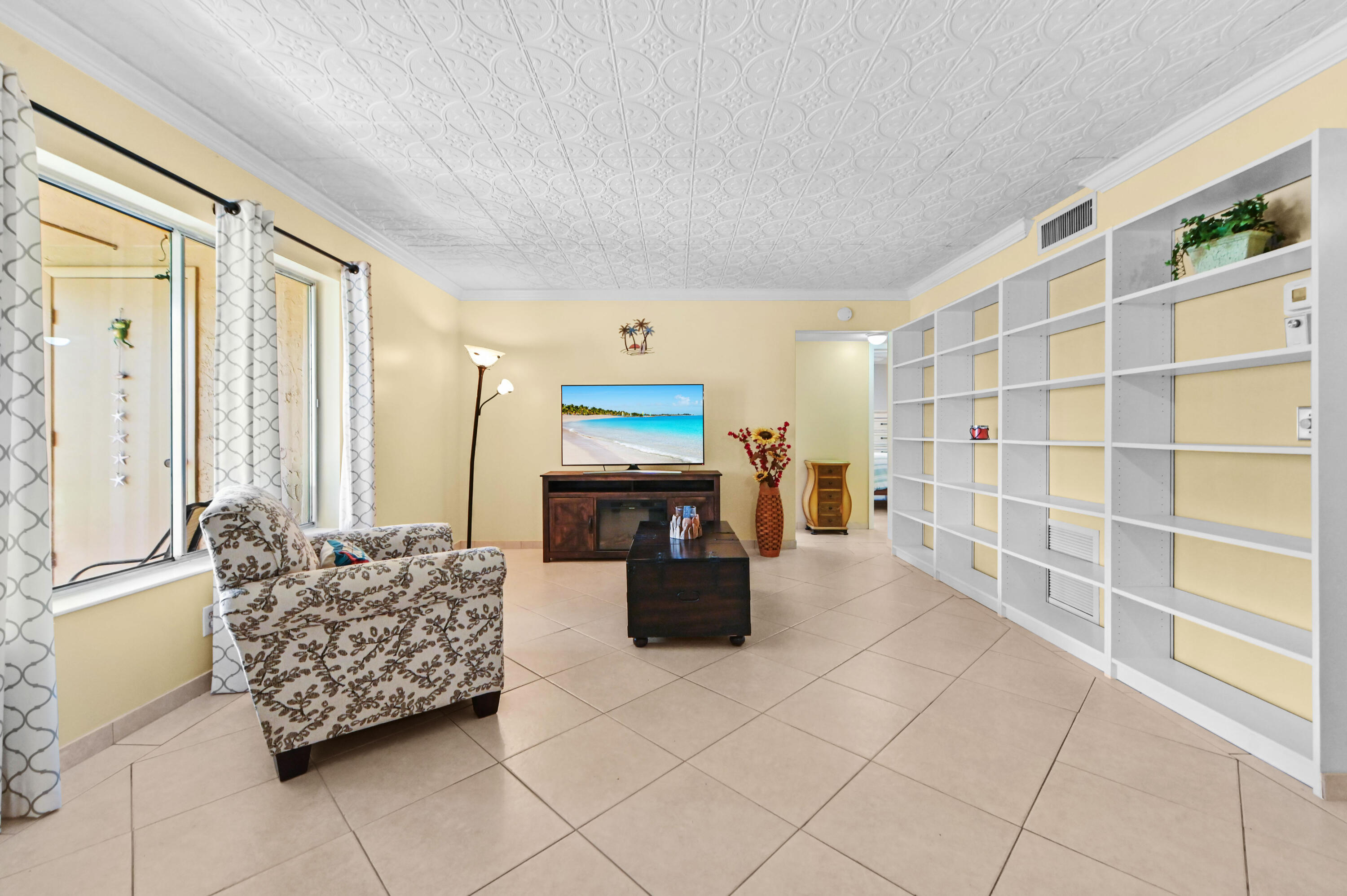 539 Shady Pine Way C1 Property Photo 4