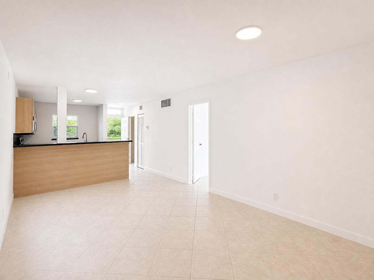 1541 S Ocean Boulevard 219 Property Photo 6