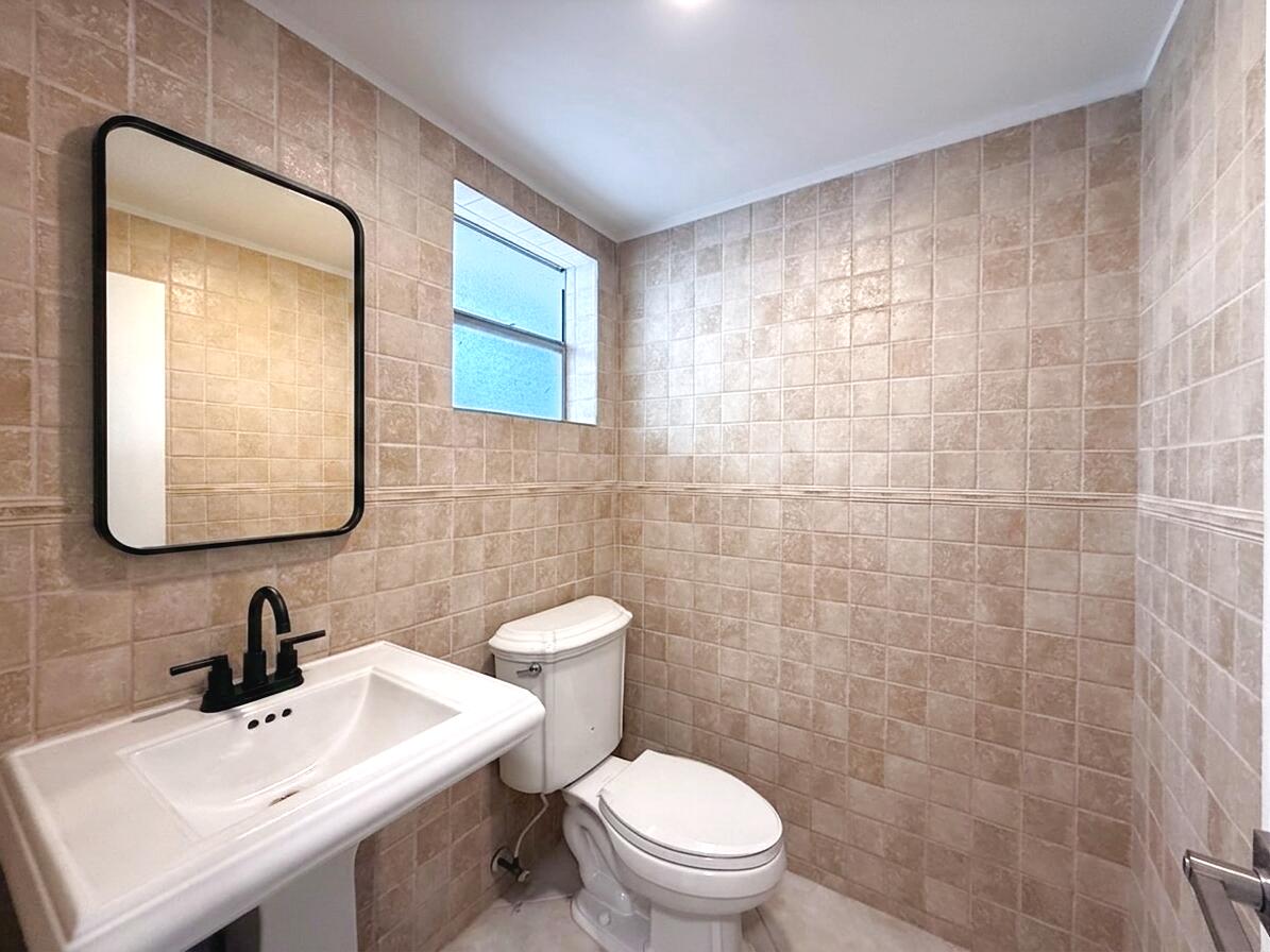 1541 S Ocean Boulevard 219 Property Photo 10