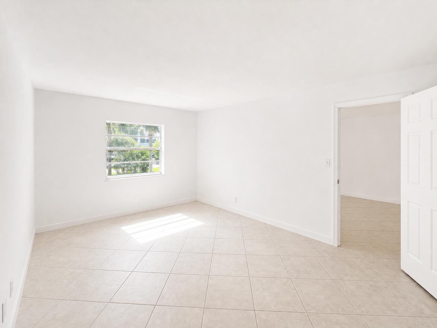 1541 S Ocean Boulevard 219 Property Photo 12