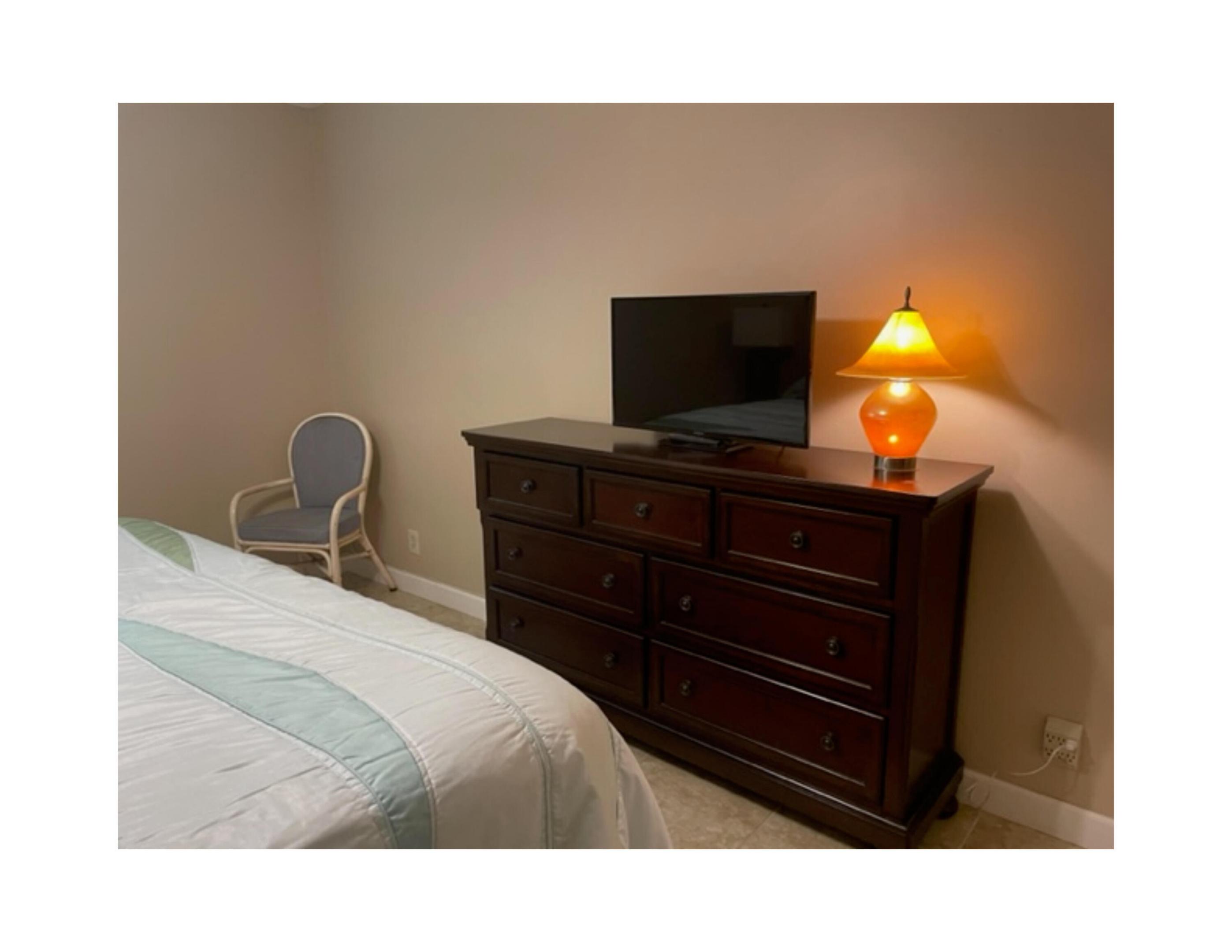 14381 Campanelli Drive Property Photo 12