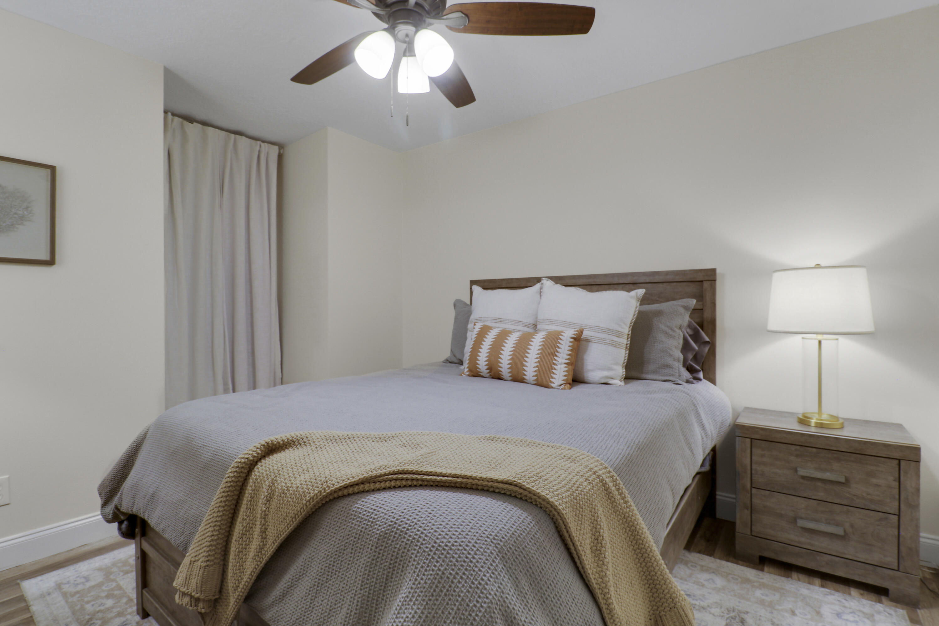 1102 Wingfoot Drive C Property Photo 19