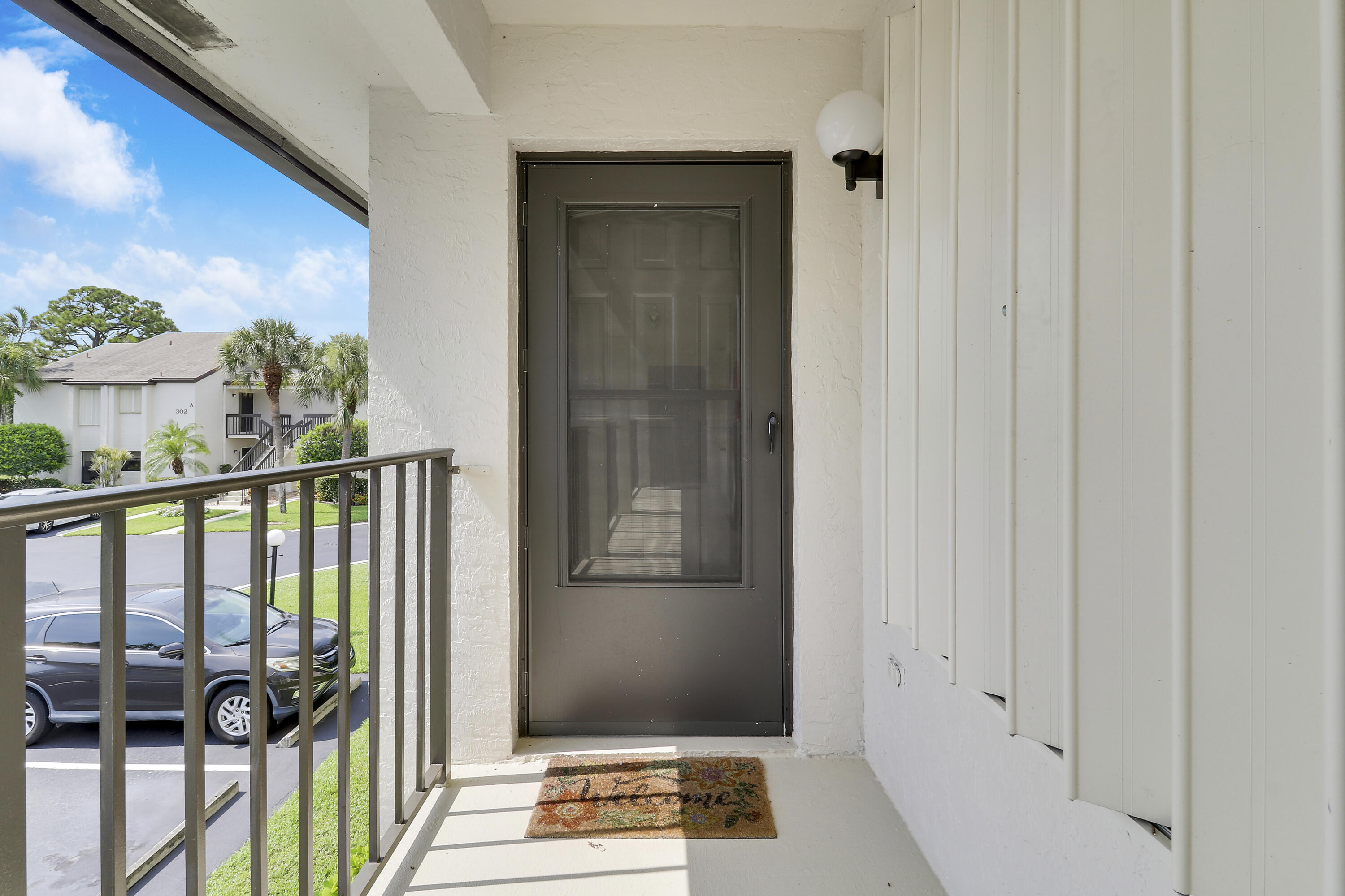 1102 Wingfoot Drive C Property Photo 31