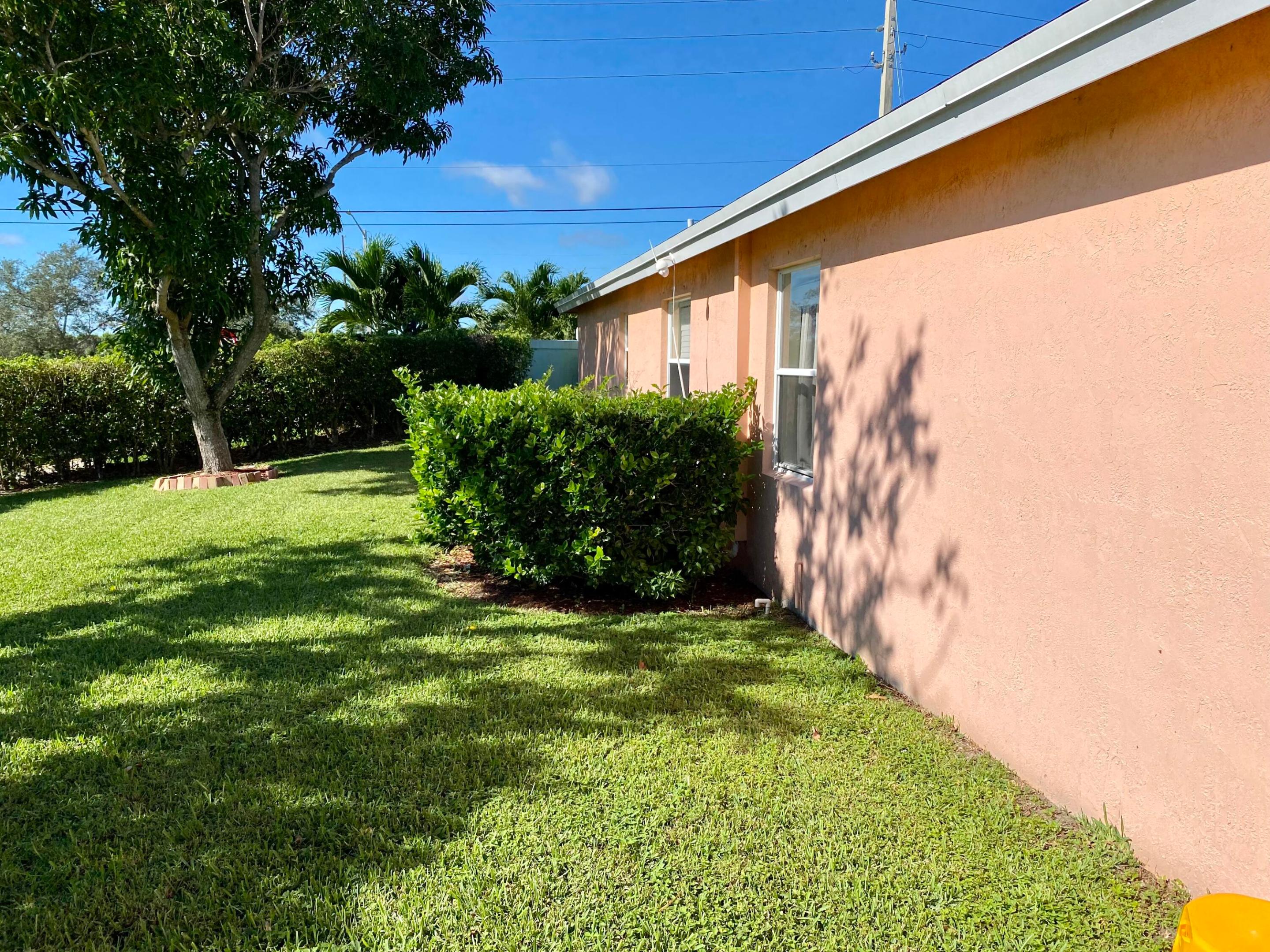 112 Sunset Boulevard Property Photo 13