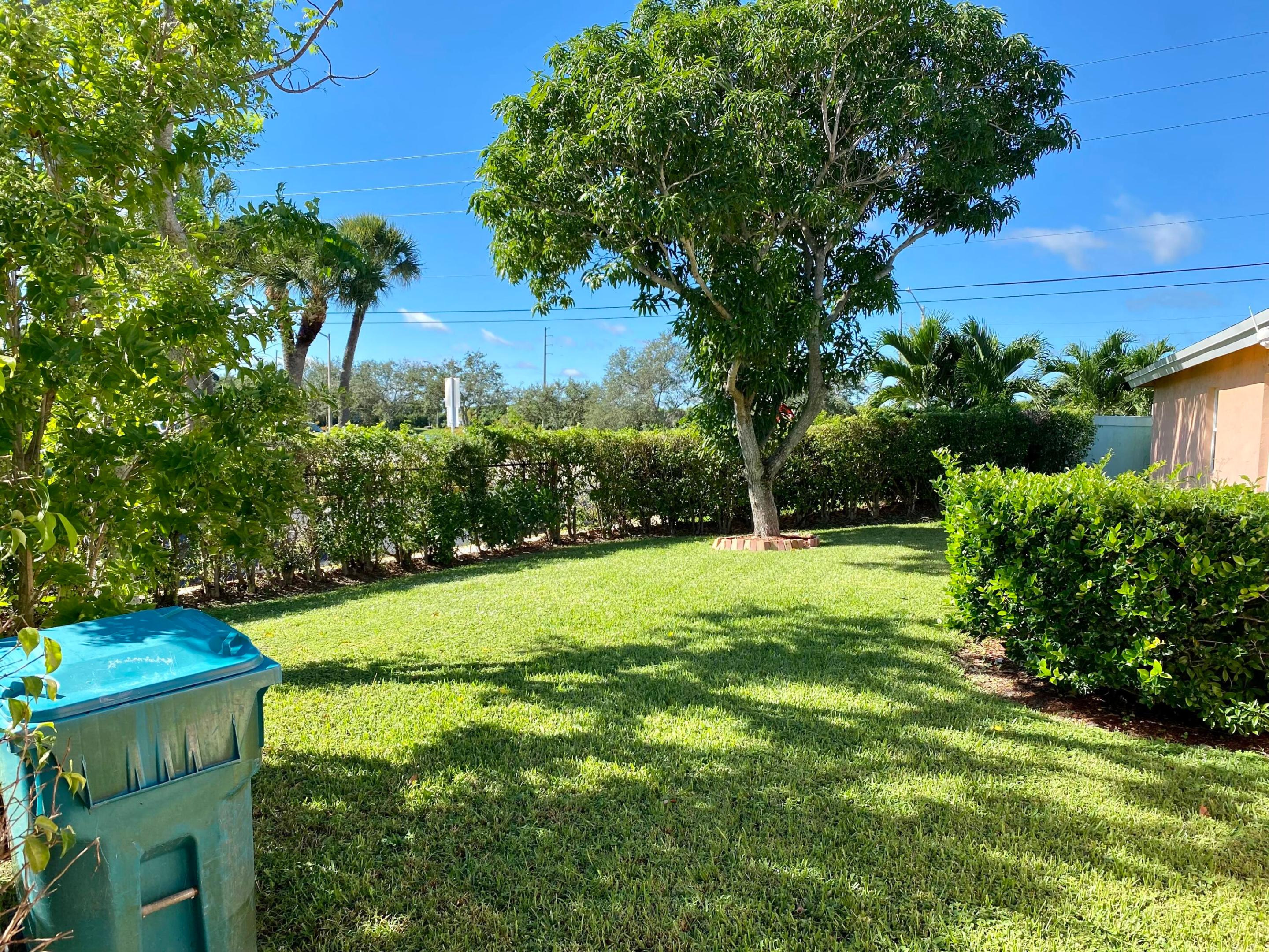 112 Sunset Boulevard Property Photo 14