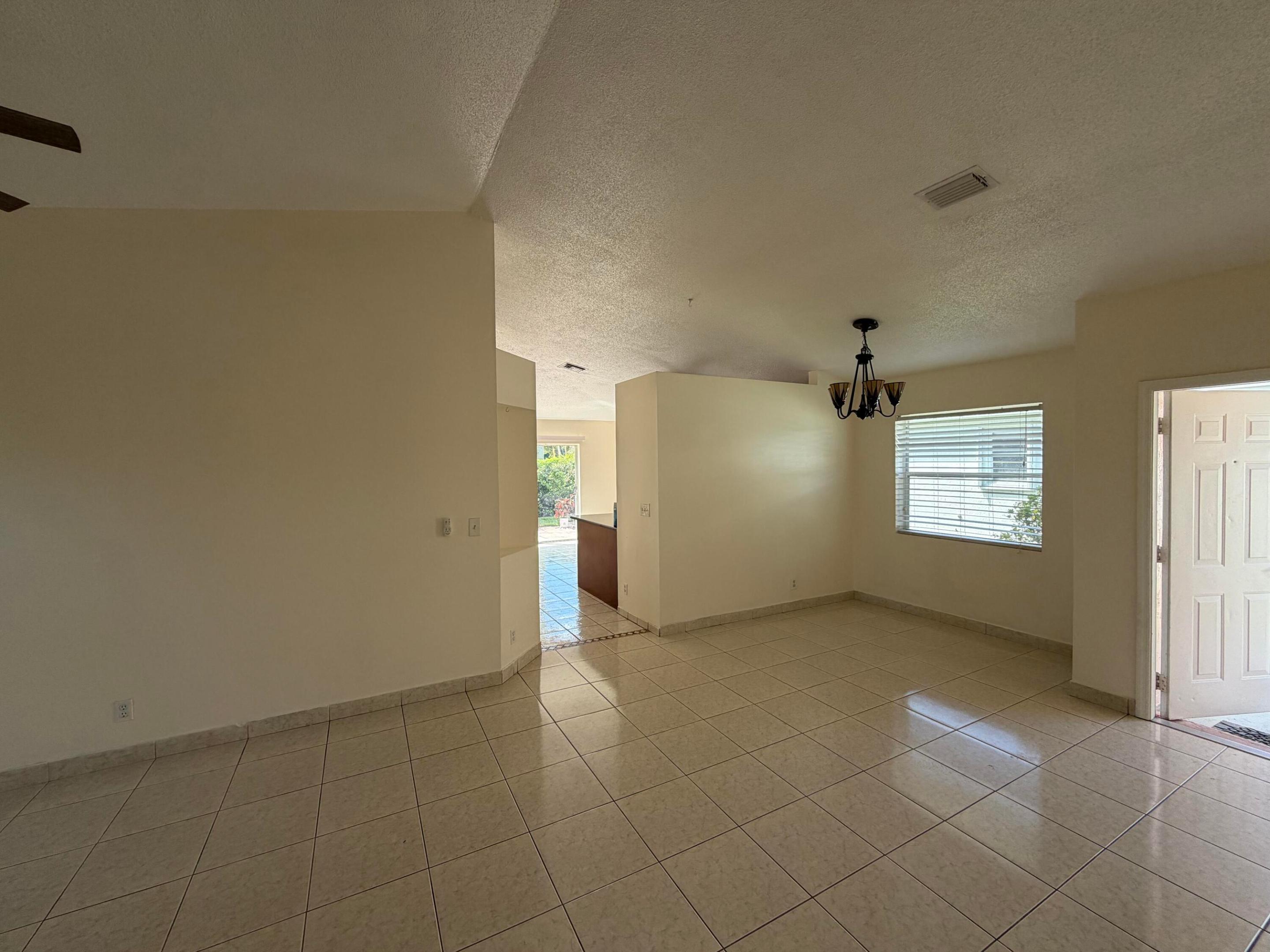 112 Sunset Boulevard Property Photo 21