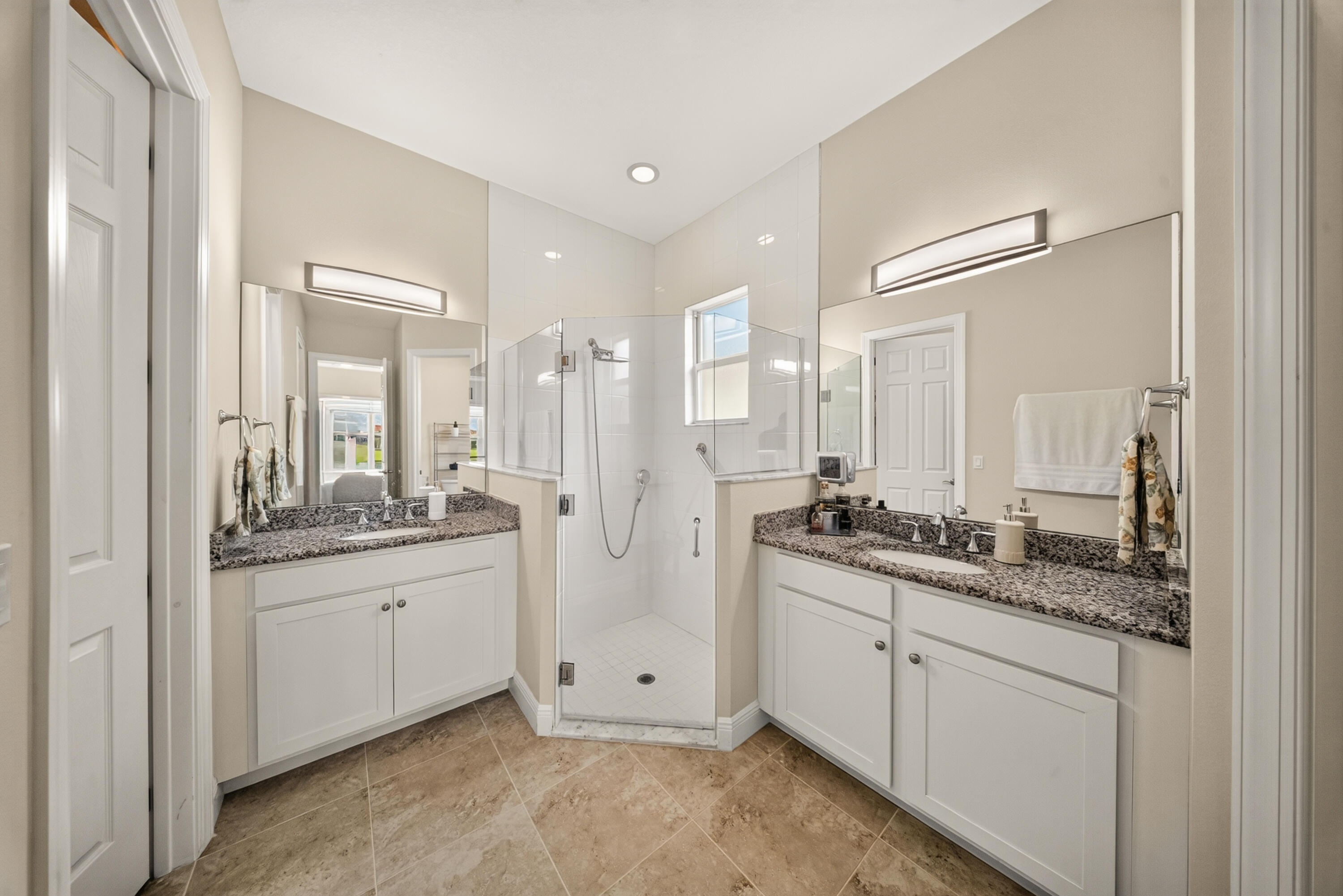 25037 Sw Alberti Way Property Photo 21
