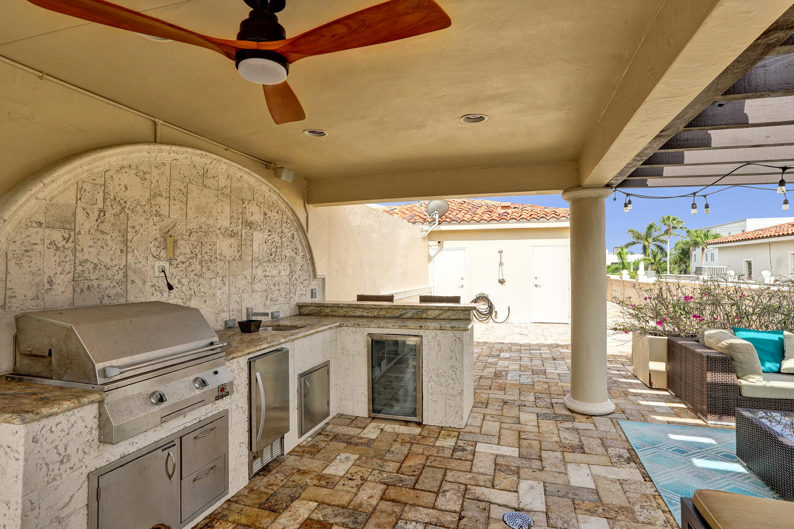 210 Hendricks Isle Property Photo 39