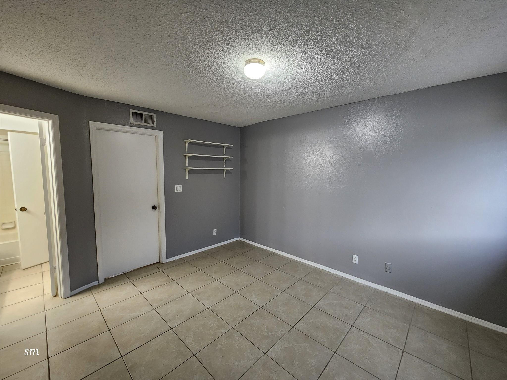 2866 S University Drive 5308 Property Photo 18