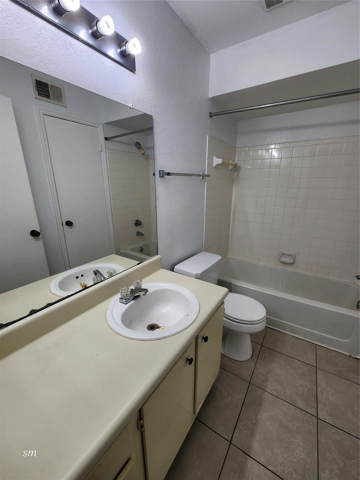 2866 S University Drive 5308 Property Photo 21