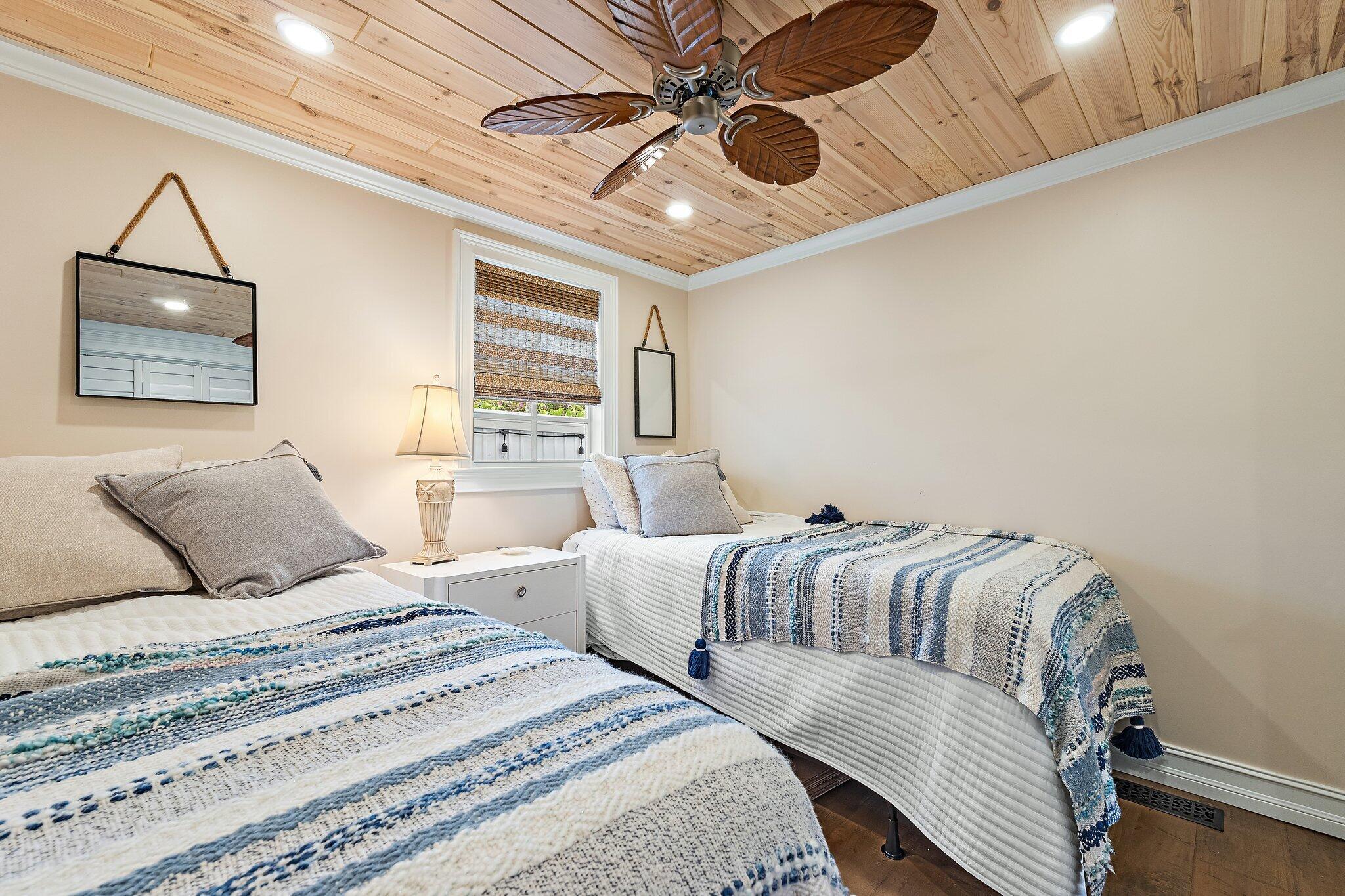 400 N Highway A1a 33 Property Photo 31