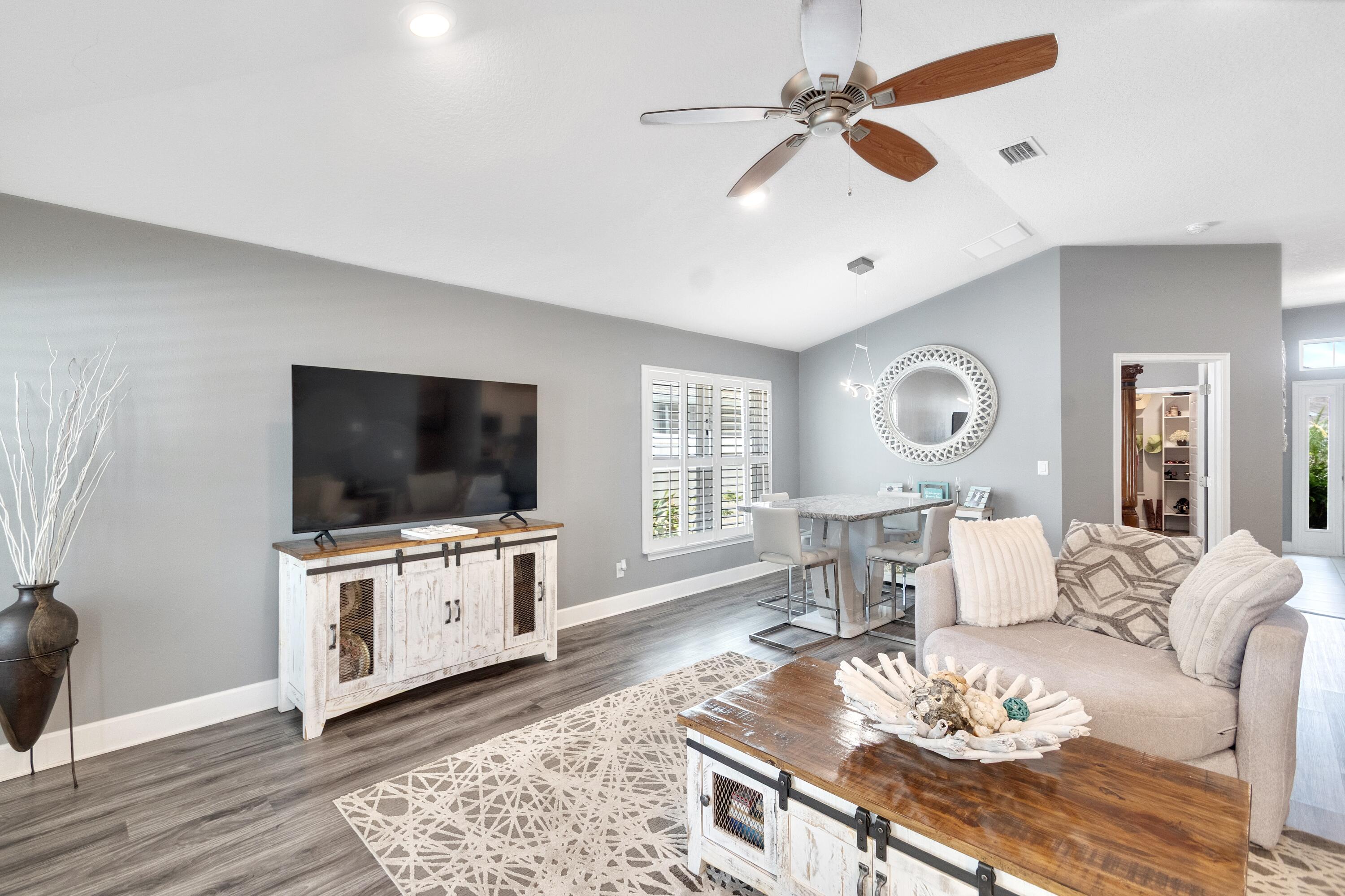 5455 Lugo Street Property Photo 18