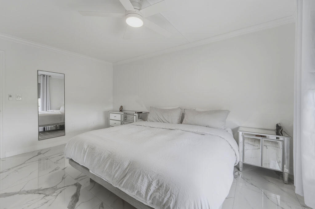 809 W Oakland Park Boulevard K2 Property Photo 17