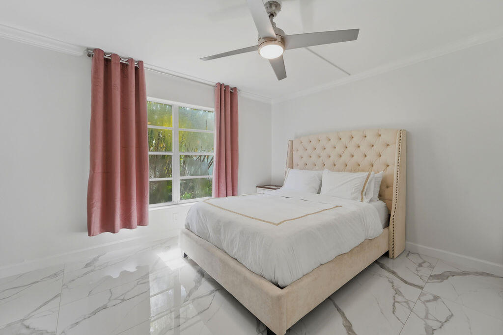 809 W Oakland Park Boulevard K2 Property Photo 19