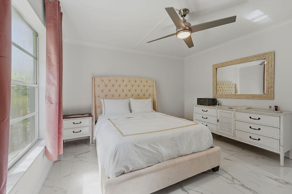 809 W Oakland Park Boulevard K2 Property Photo 20
