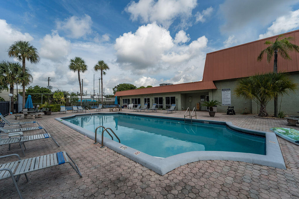 809 W Oakland Park Boulevard K2 Property Photo 40