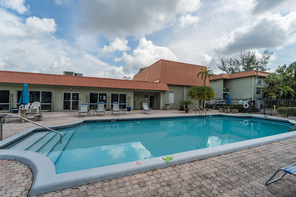809 W Oakland Park Boulevard K2 Property Photo 41