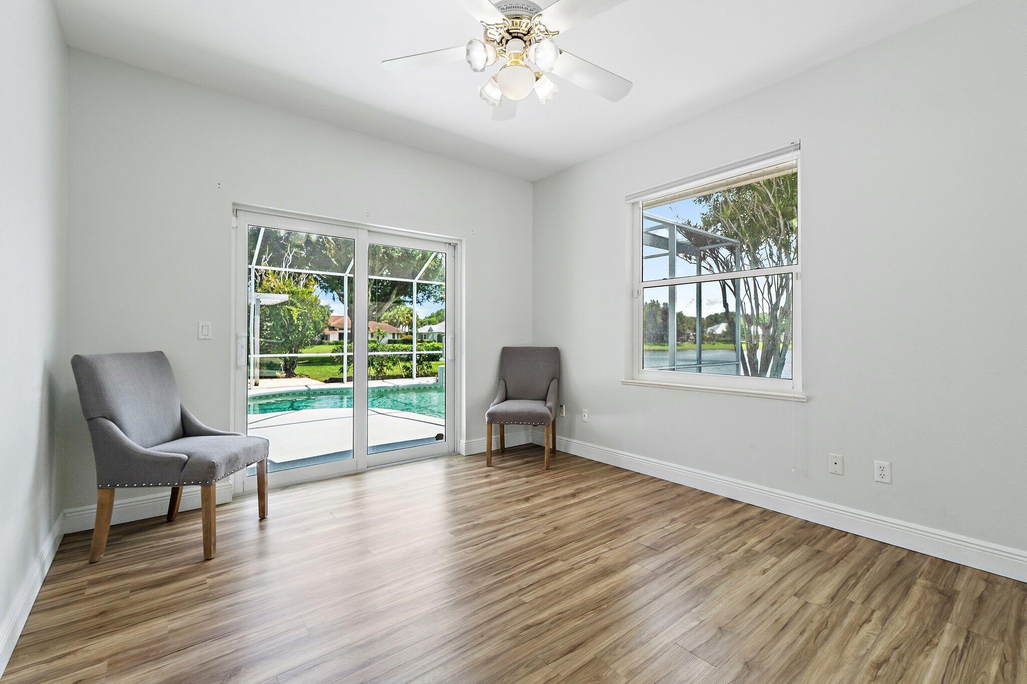 2108 Sw Oakwater Point Property Photo 27