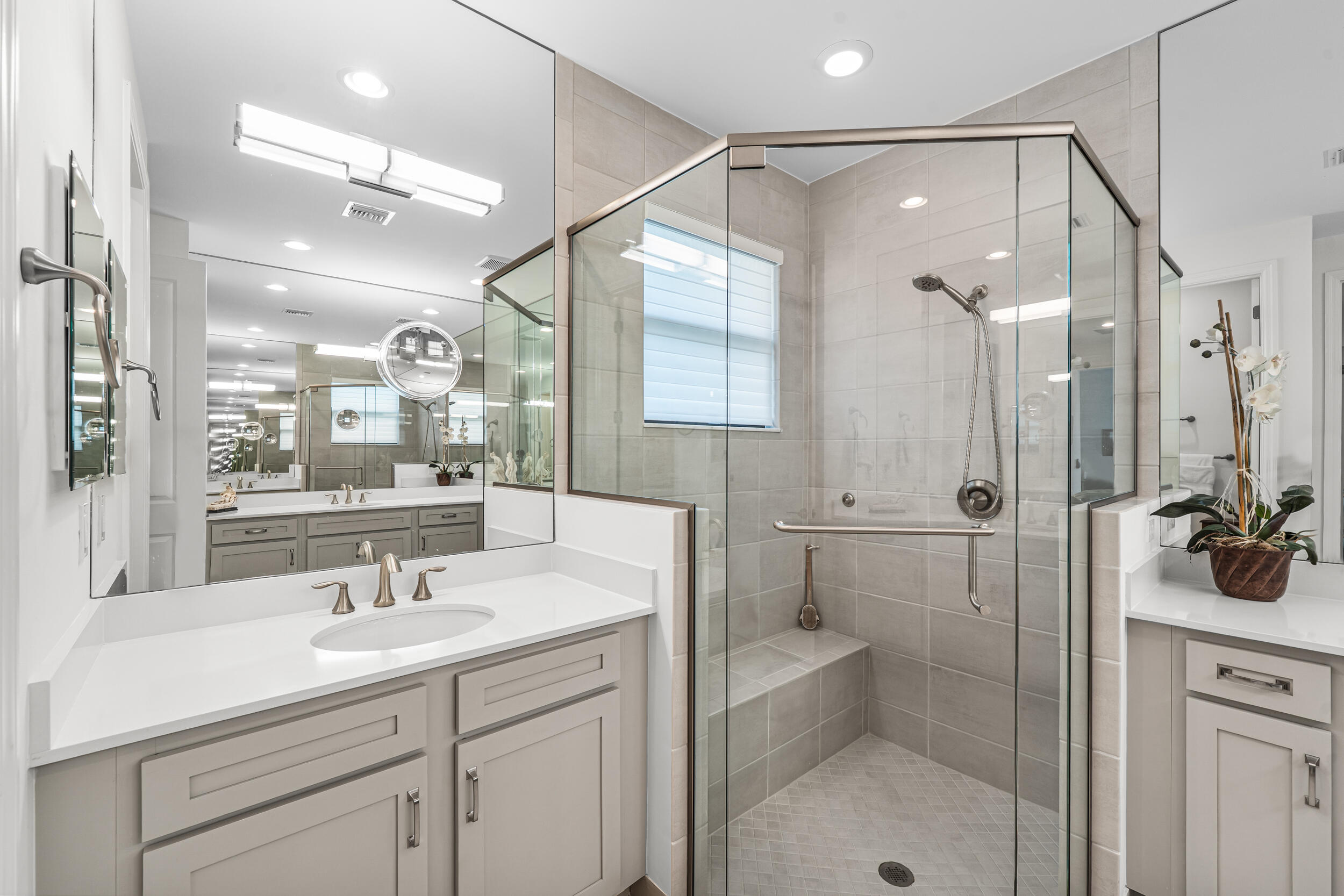 12454 Sw Alongshore Drive Property Photo 18