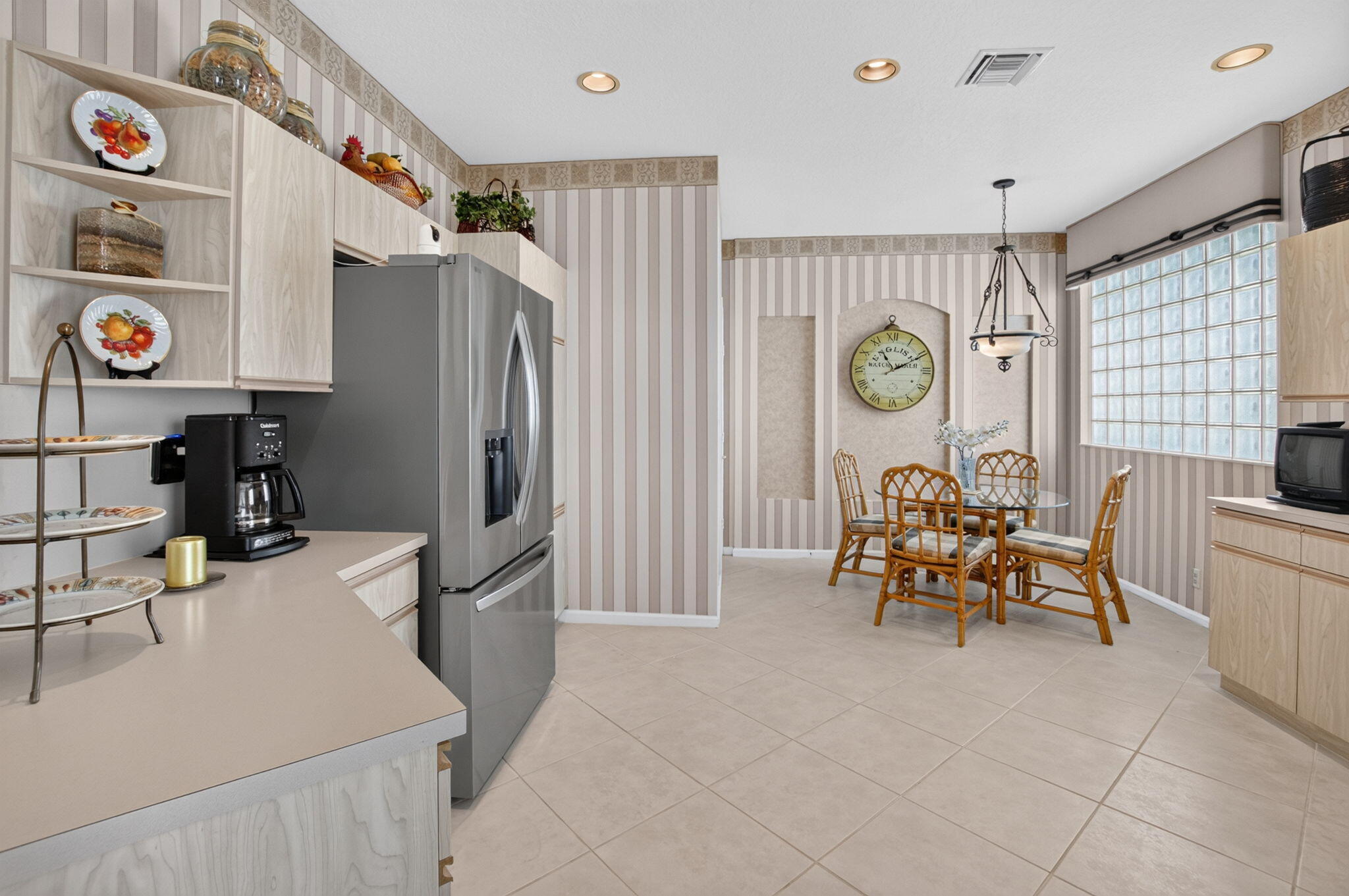 9773 Arbor View Drive S Property Photo 14