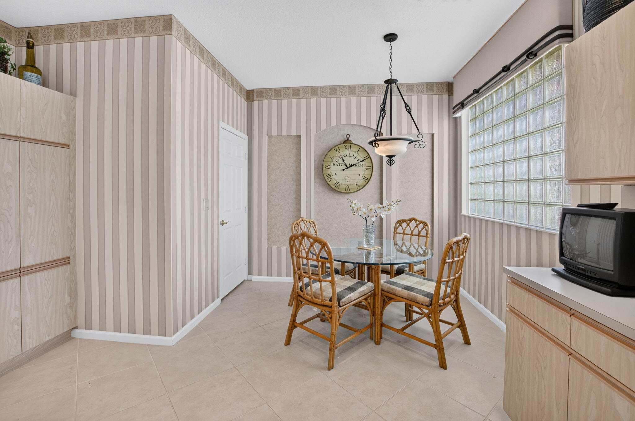 9773 Arbor View Drive S Property Photo 16