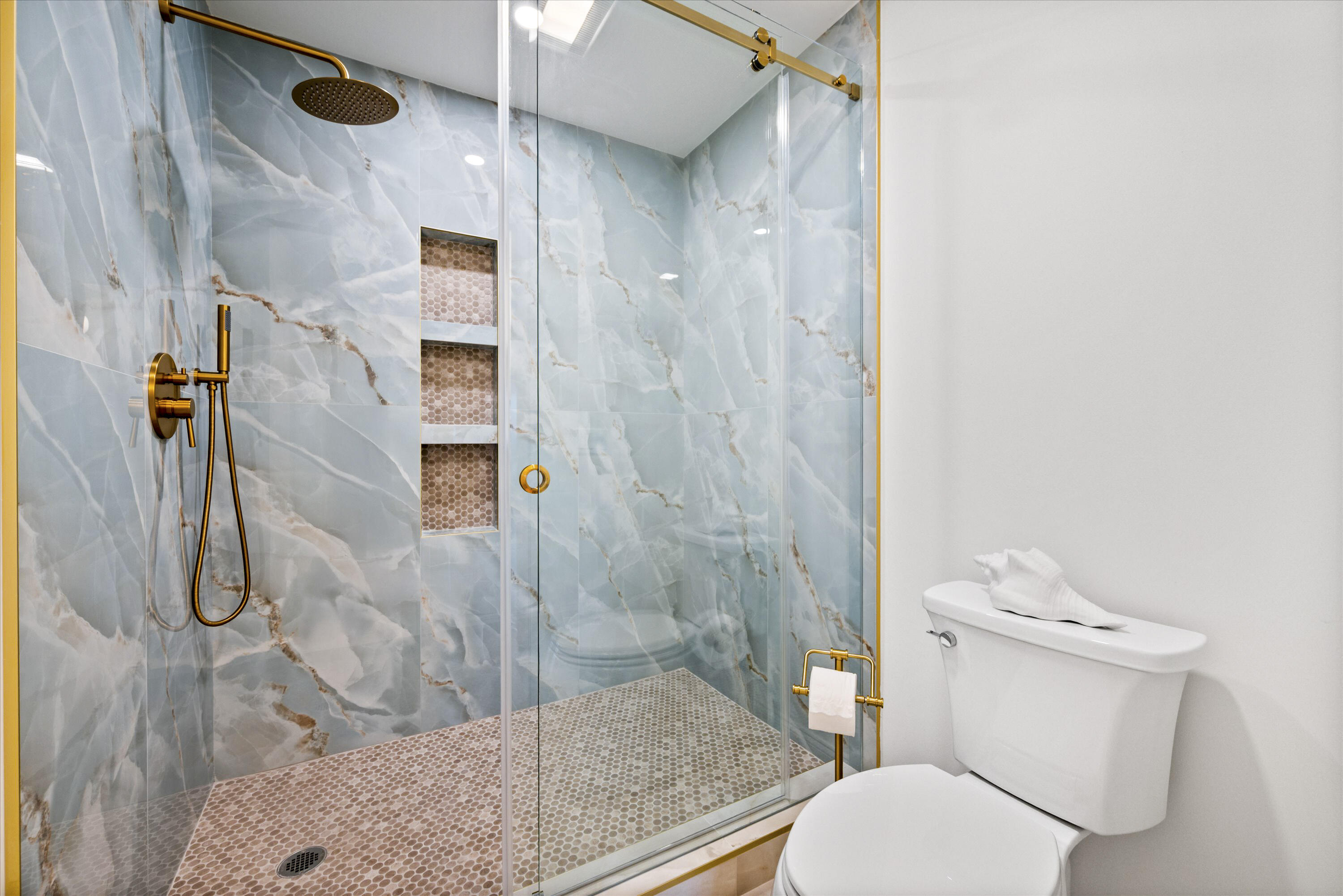 3733 Cape Pointe Circle Property Photo 17