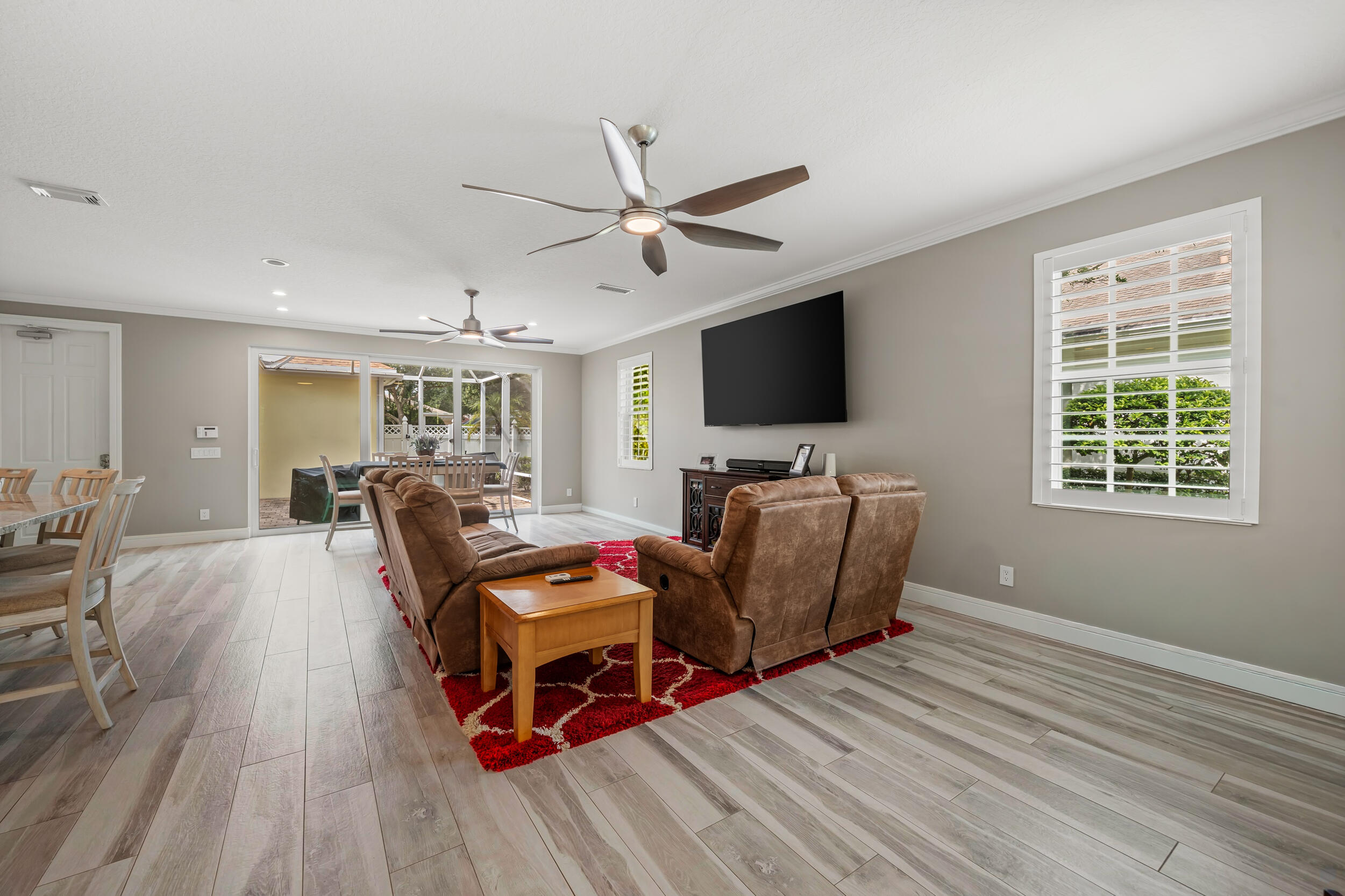 142 Newcastle Drive Property Photo 11