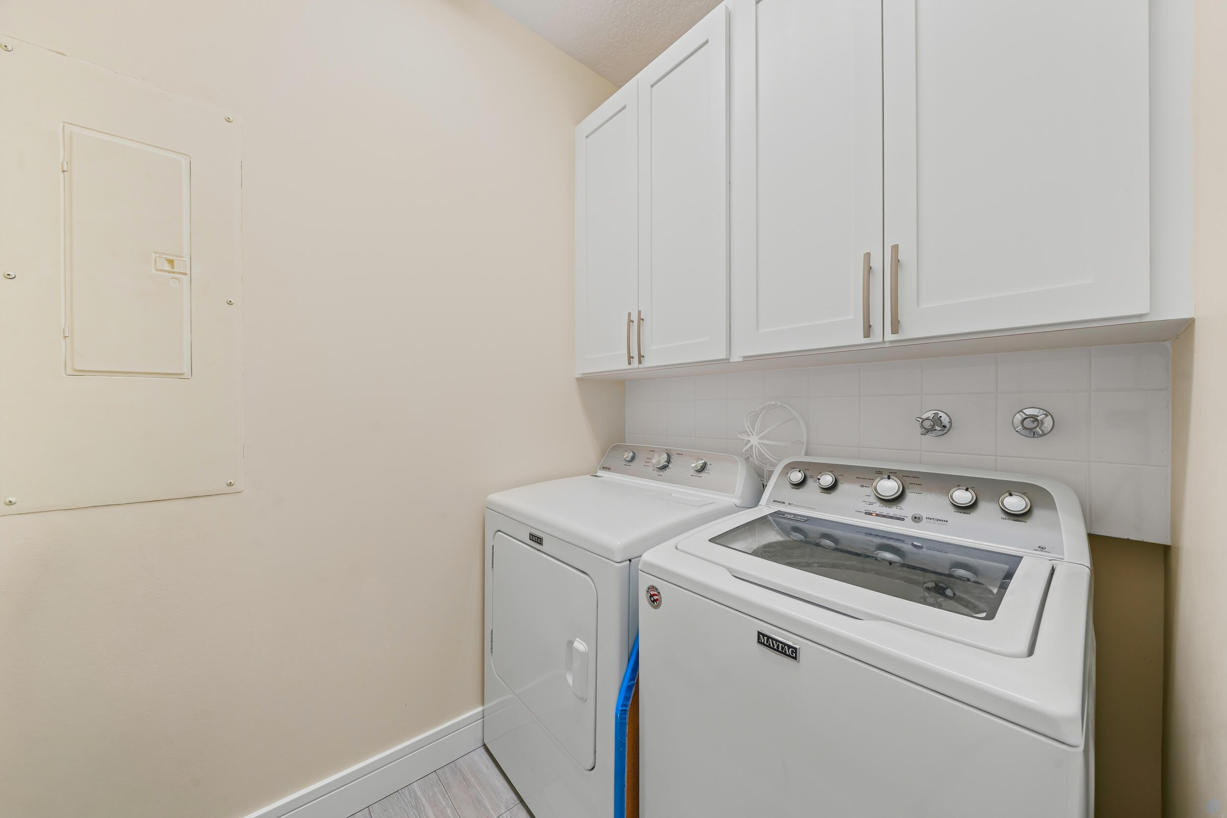 142 Newcastle Drive Property Photo 17