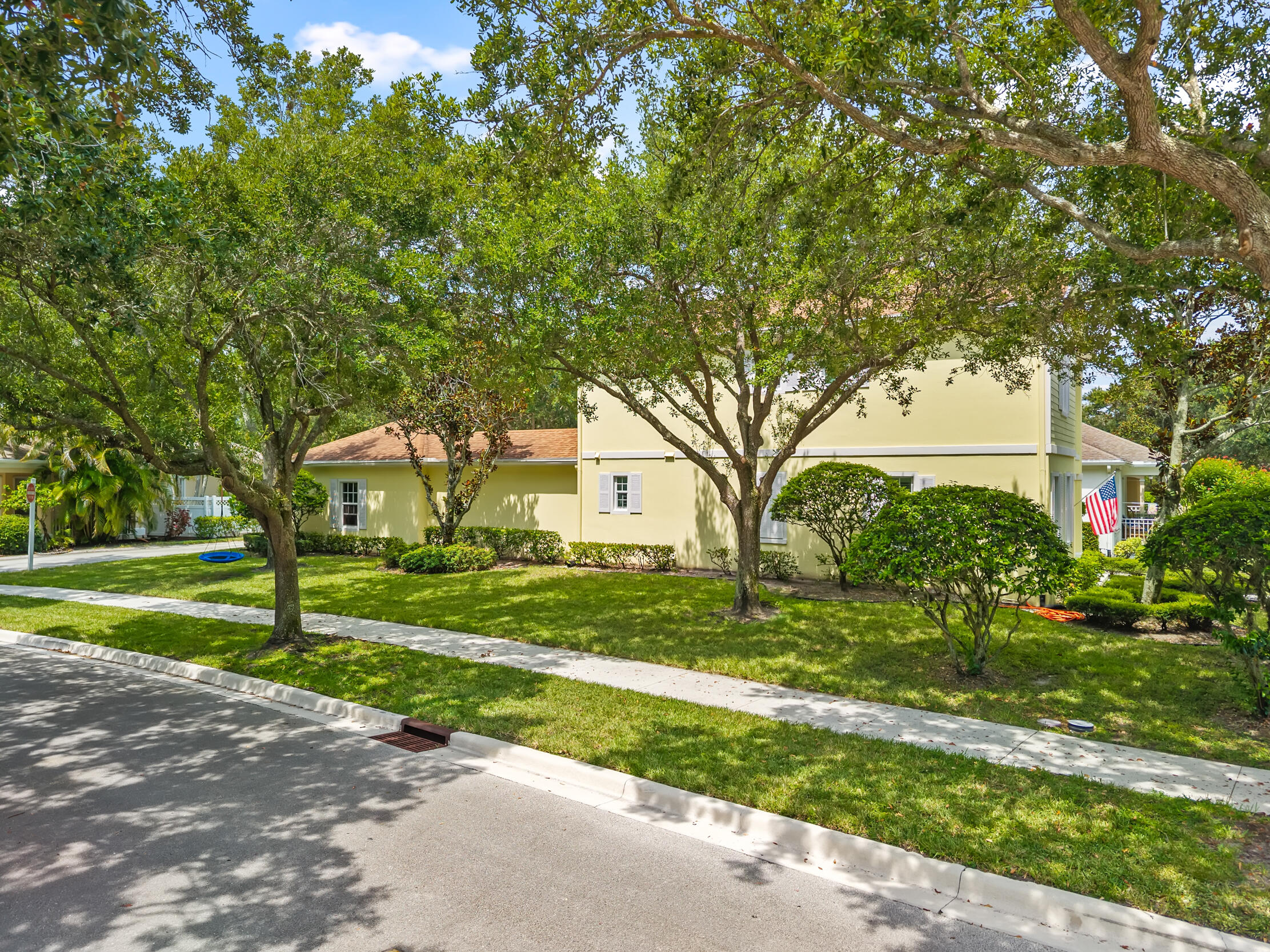 142 Newcastle Drive Property Photo 32