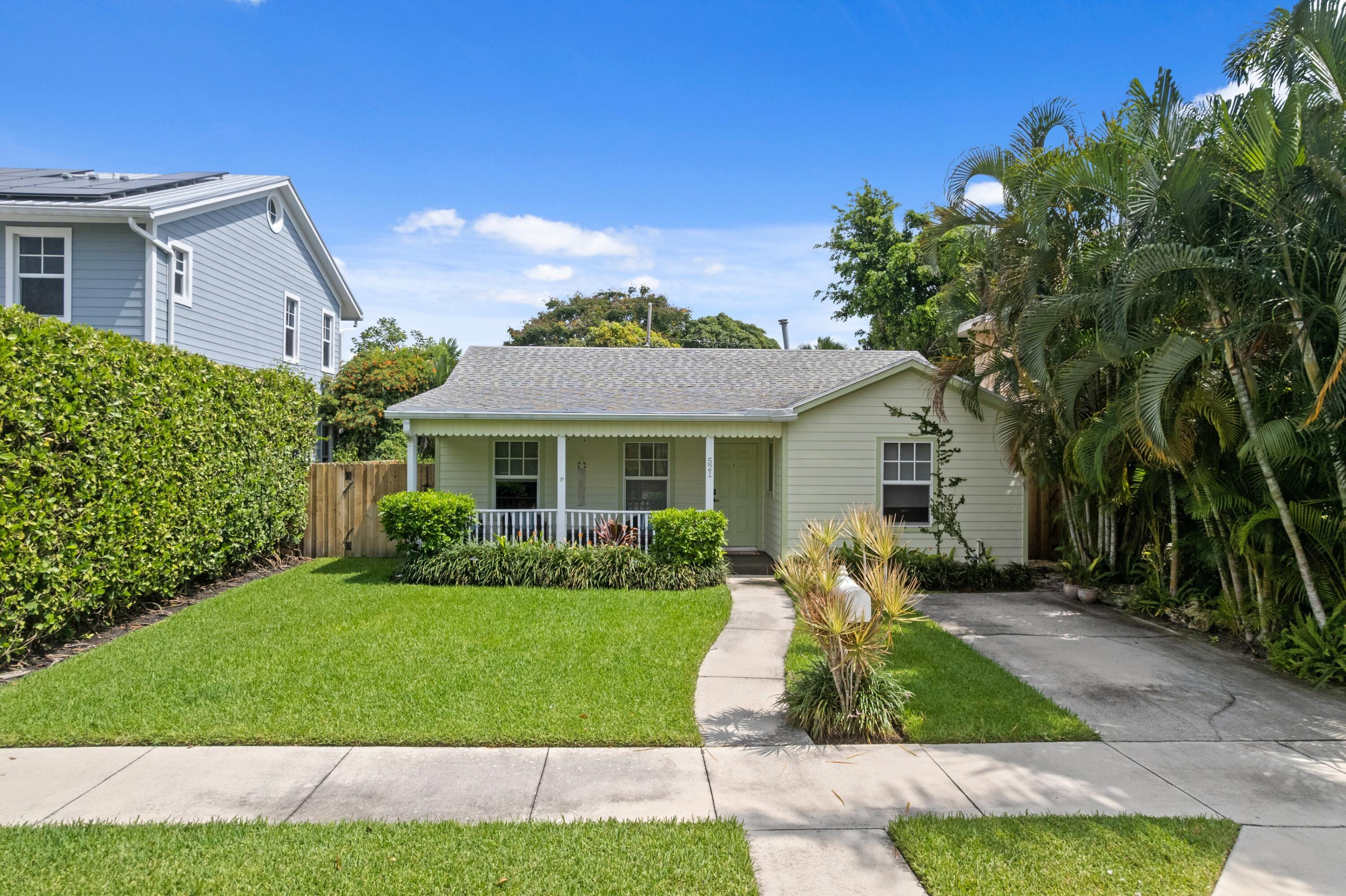 521 33RD Street Property Photo 1