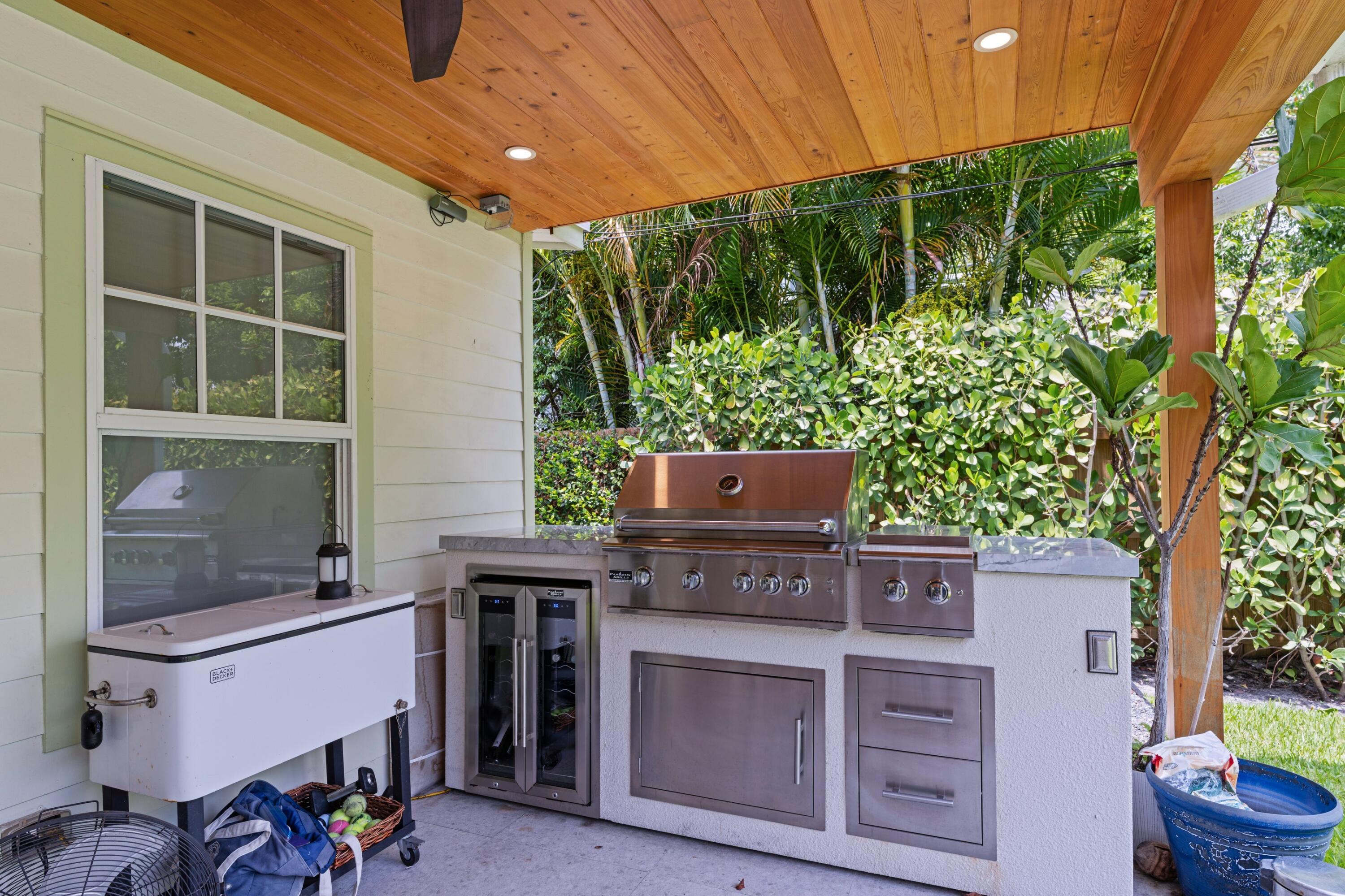 521 33rd Street Property Photo 27